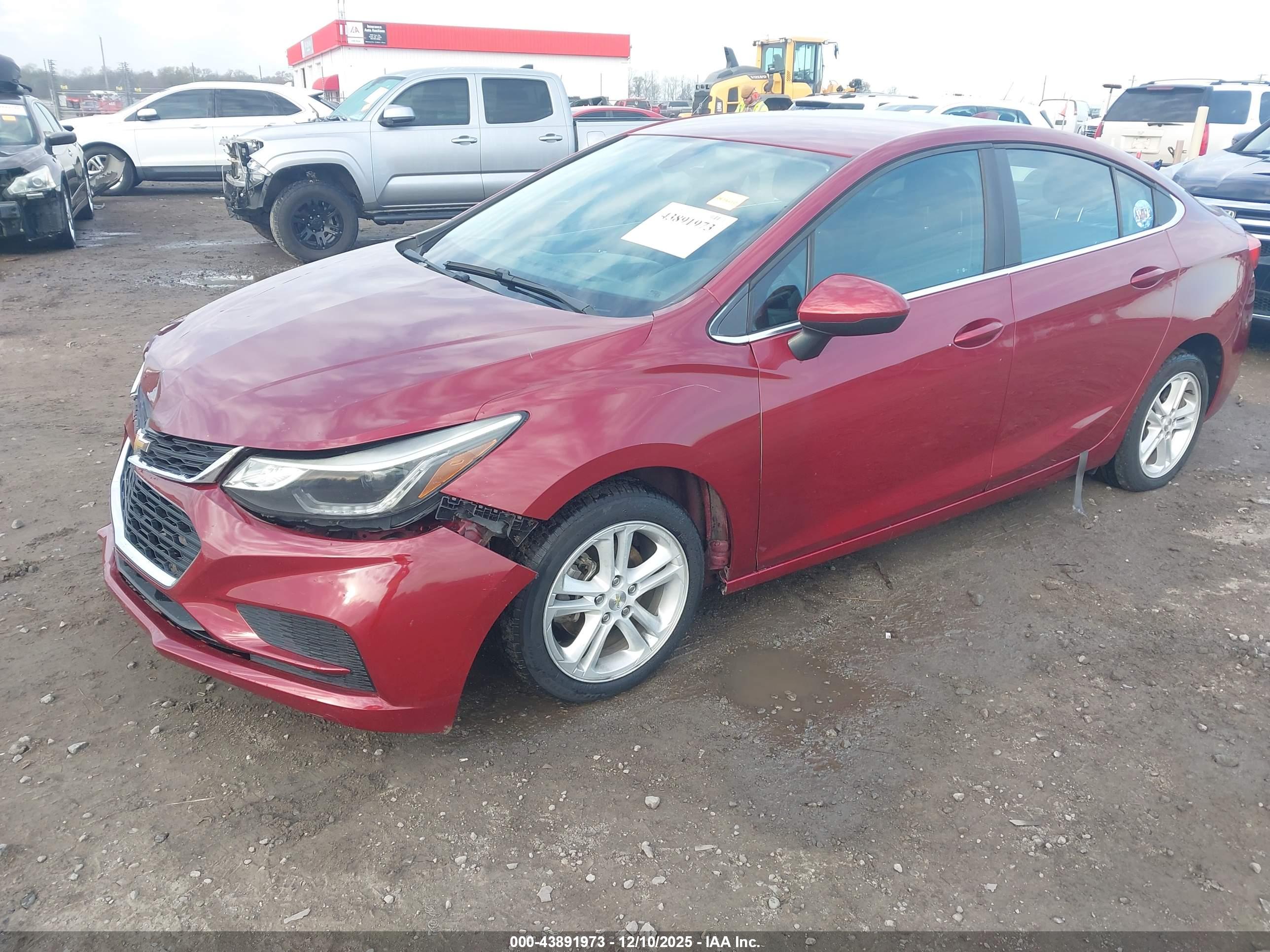 CHEVROLET CRUZE image 2
