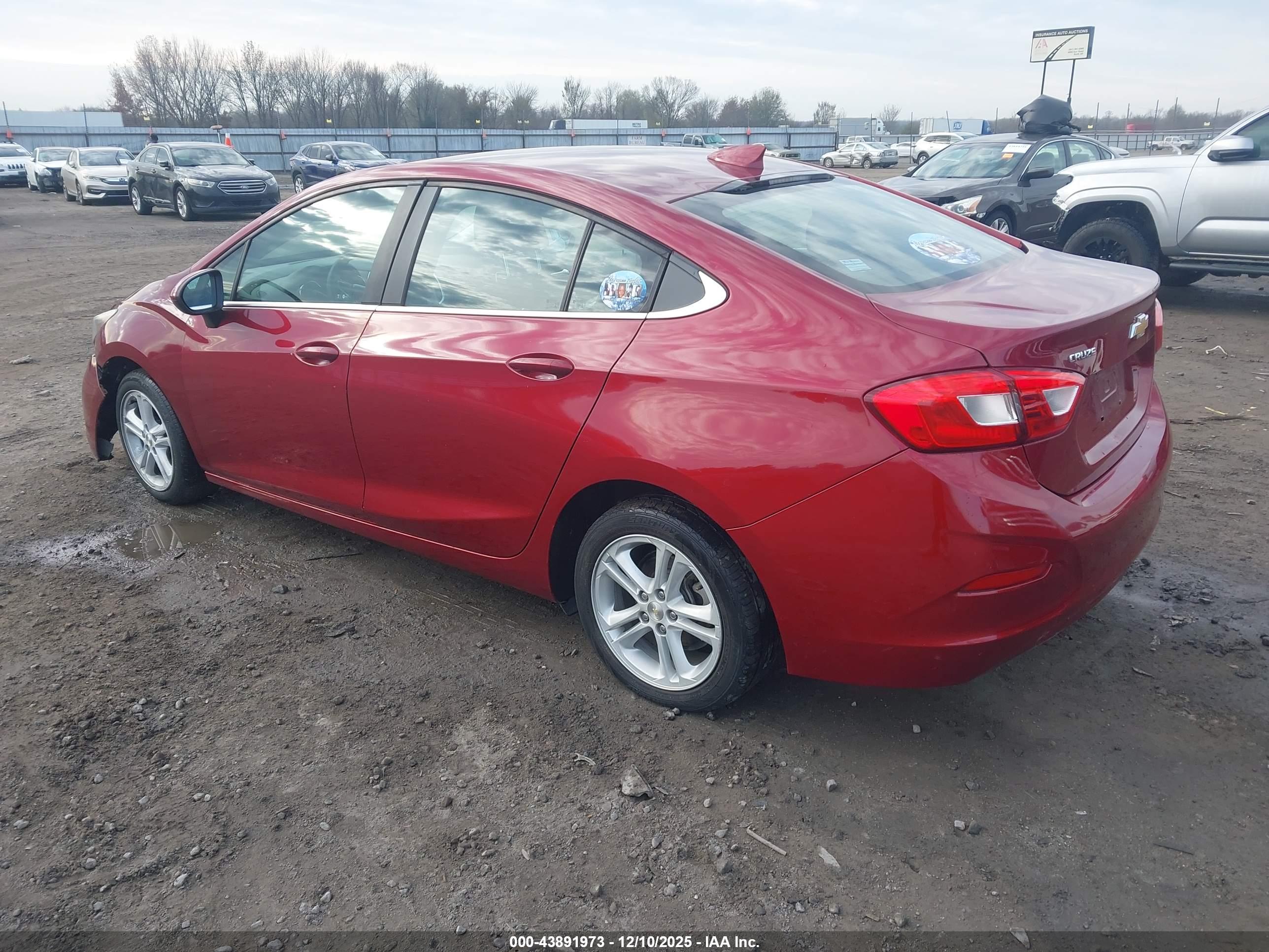CHEVROLET CRUZE image 3