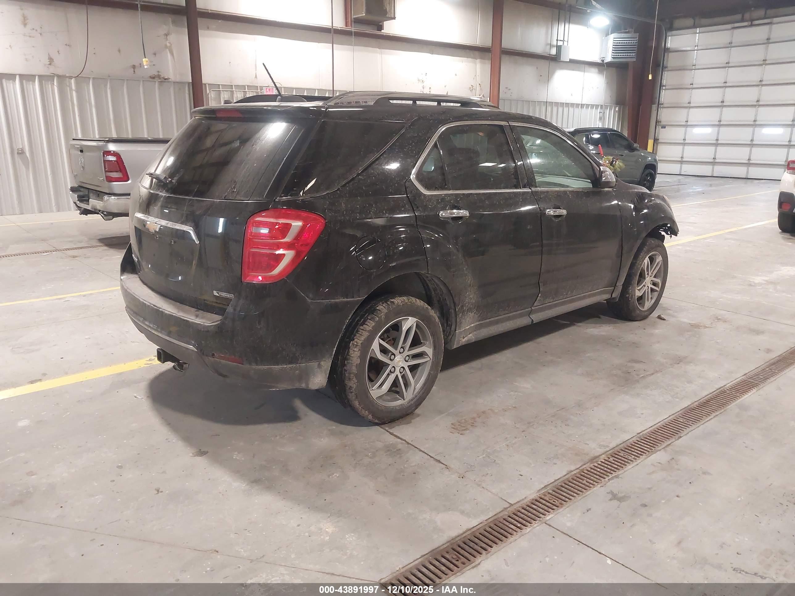 CHEVROLET EQUINOX image 4