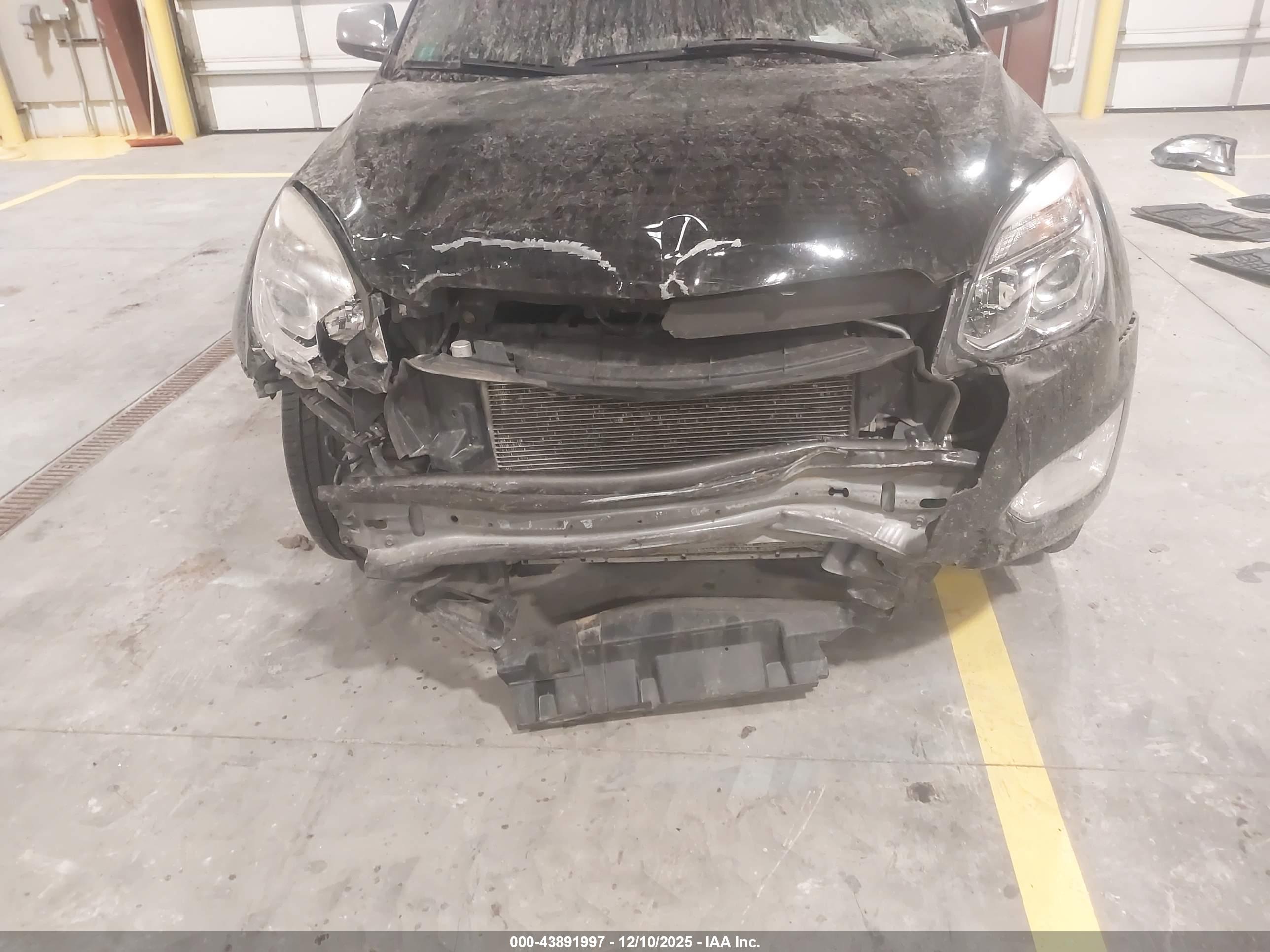 CHEVROLET EQUINOX image 6