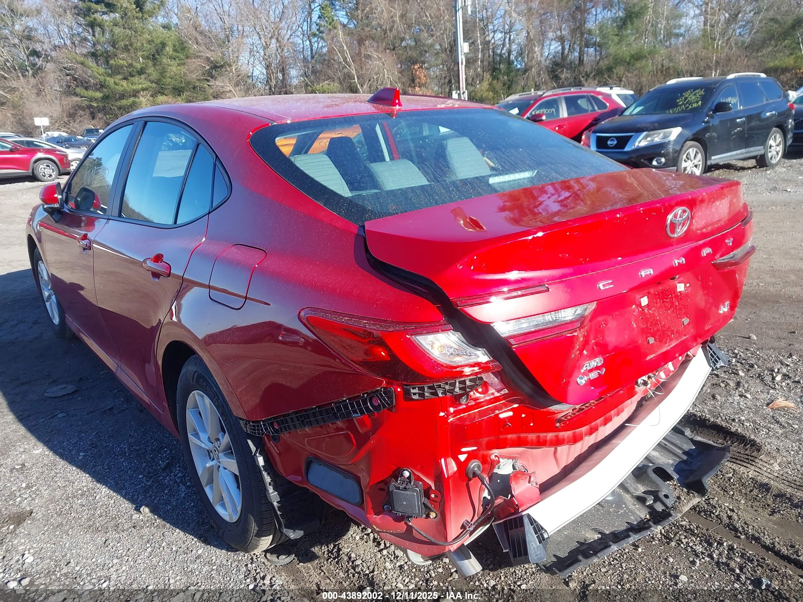 TOYOTA CAMRY image 3