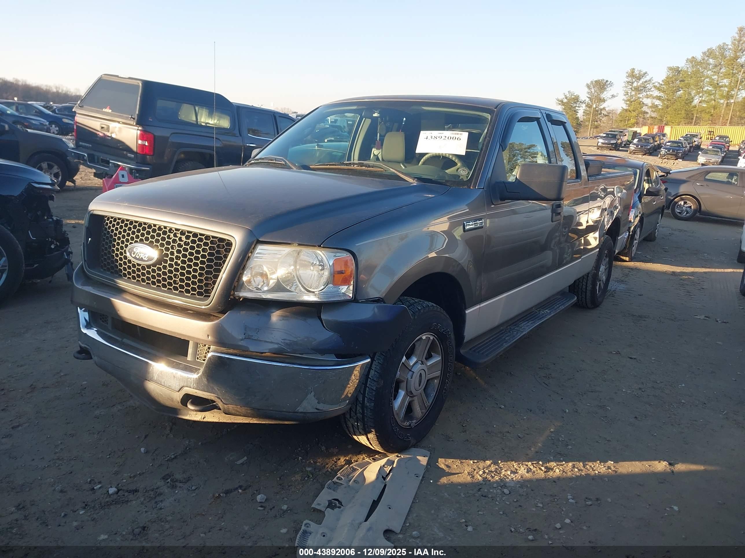 FORD F-150 image 2