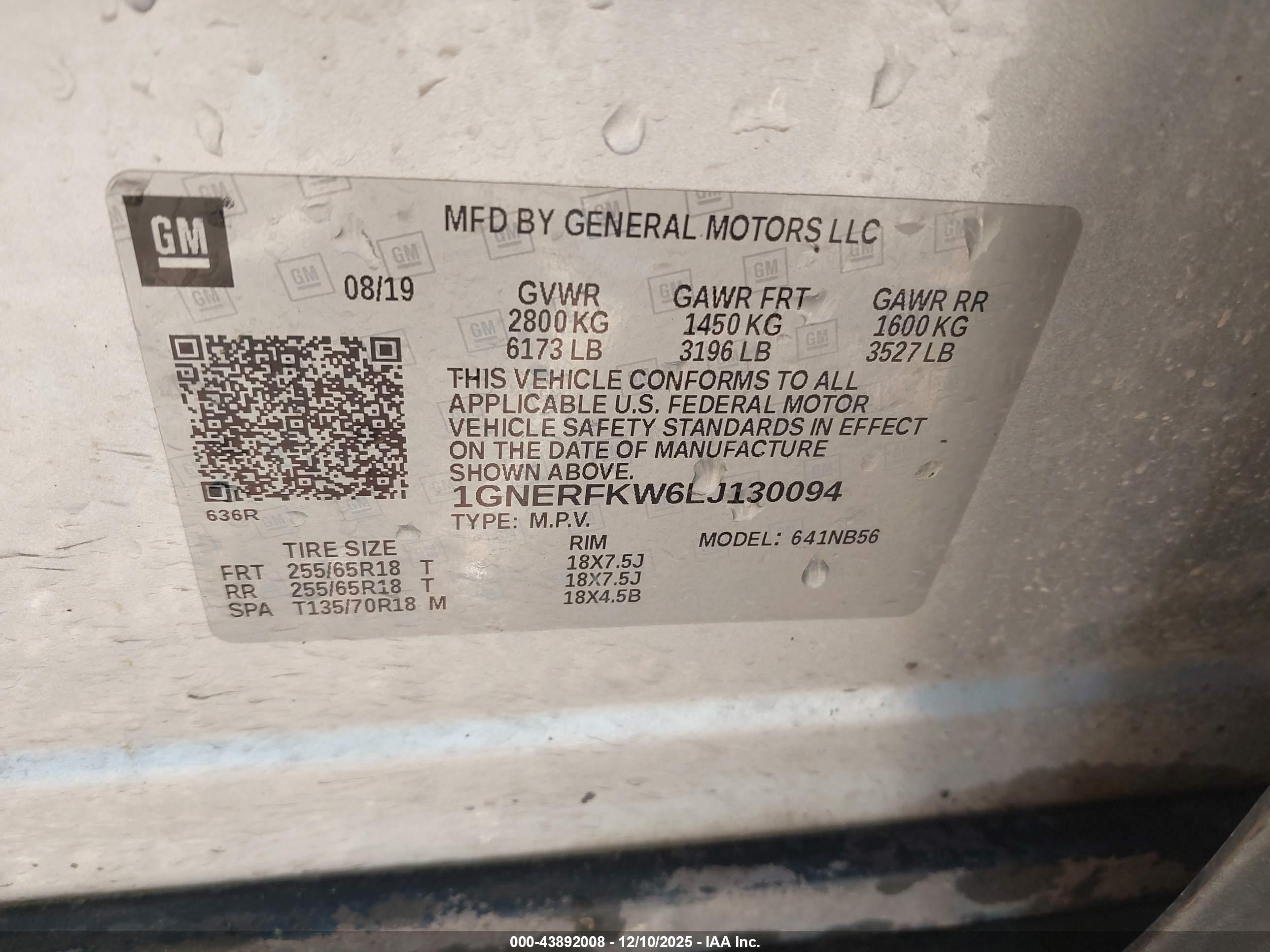 CHEVROLET TRAVERSE image 9