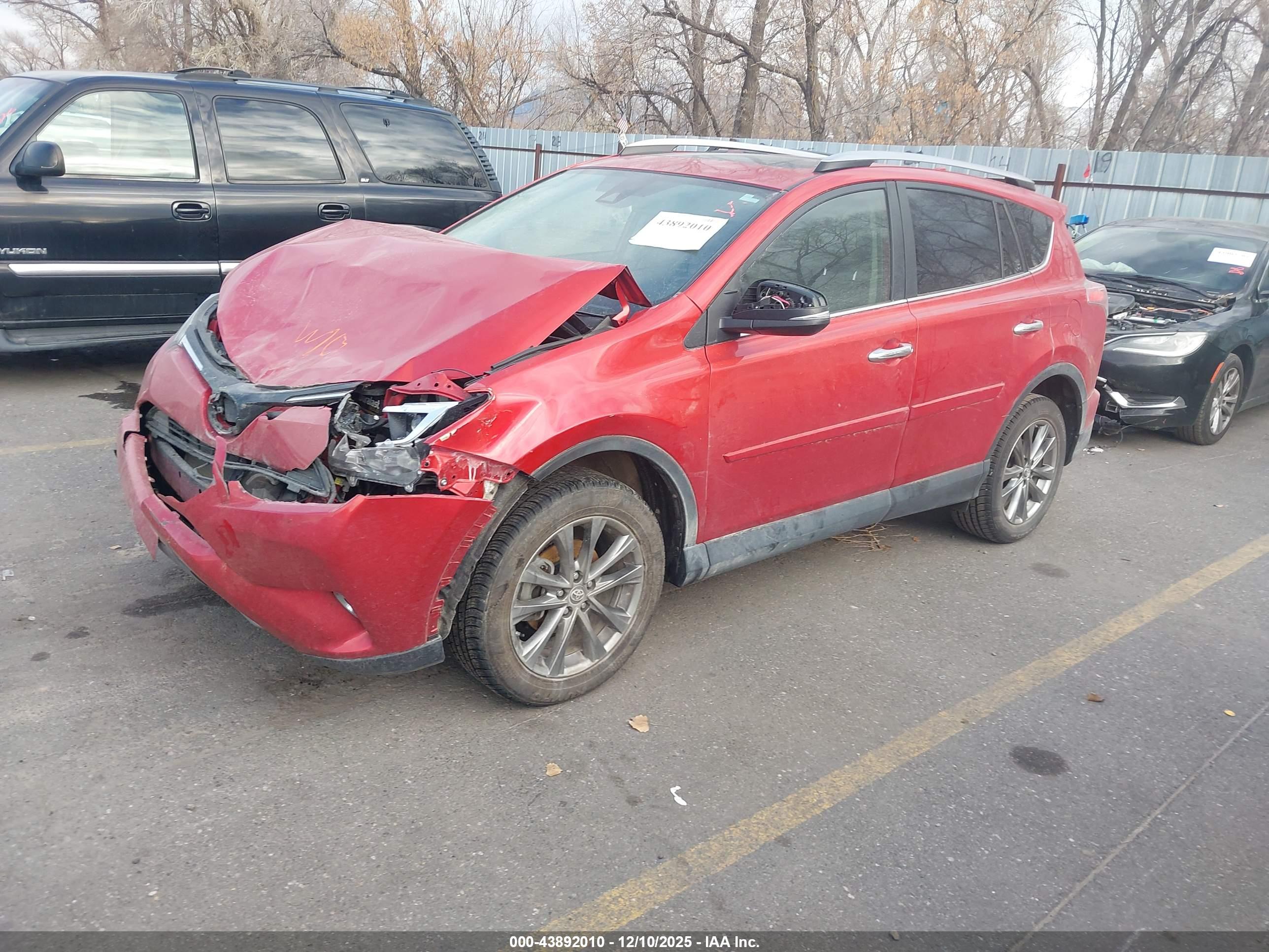 TOYOTA RAV4 image 2