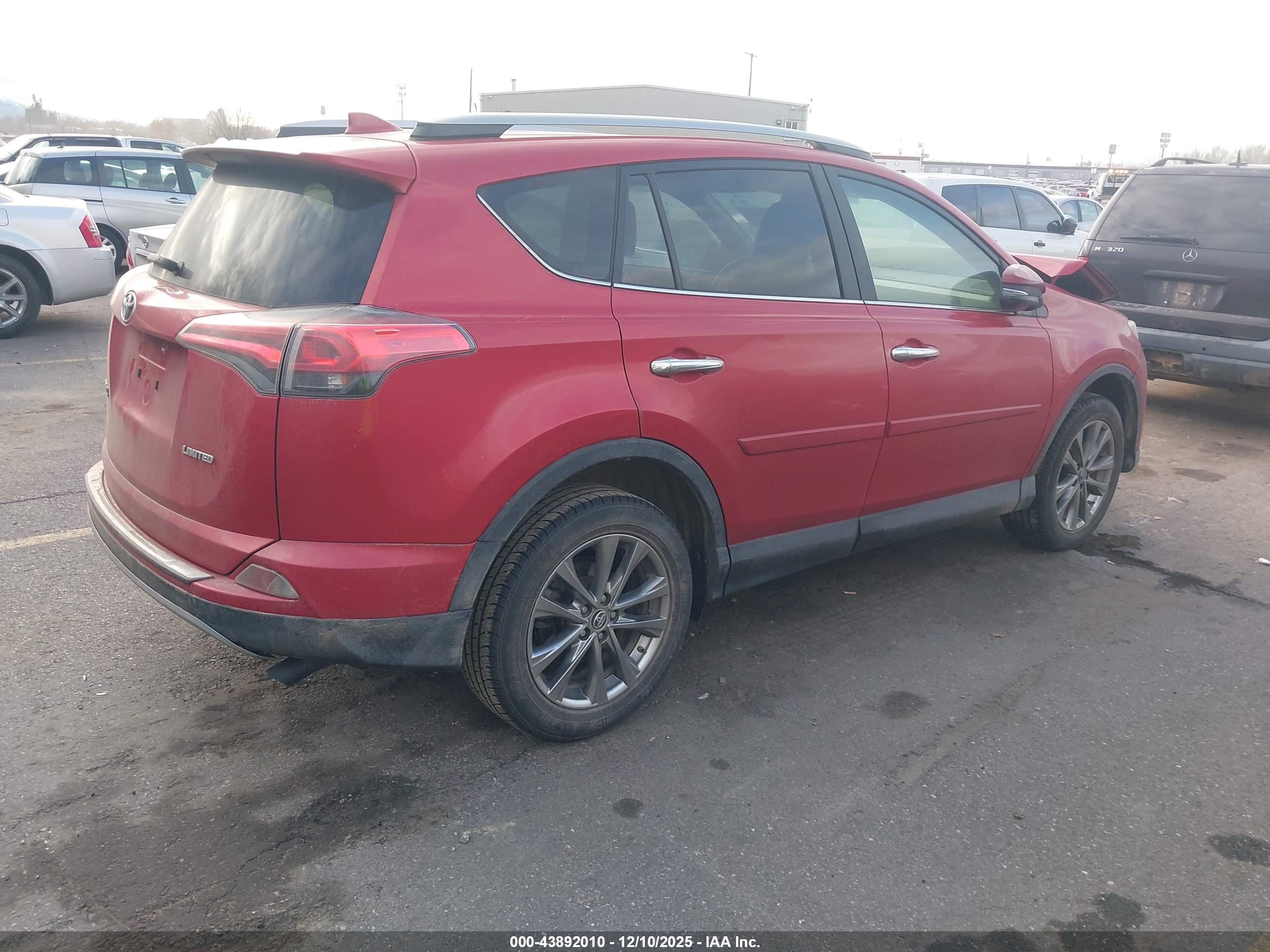 TOYOTA RAV4 image 4