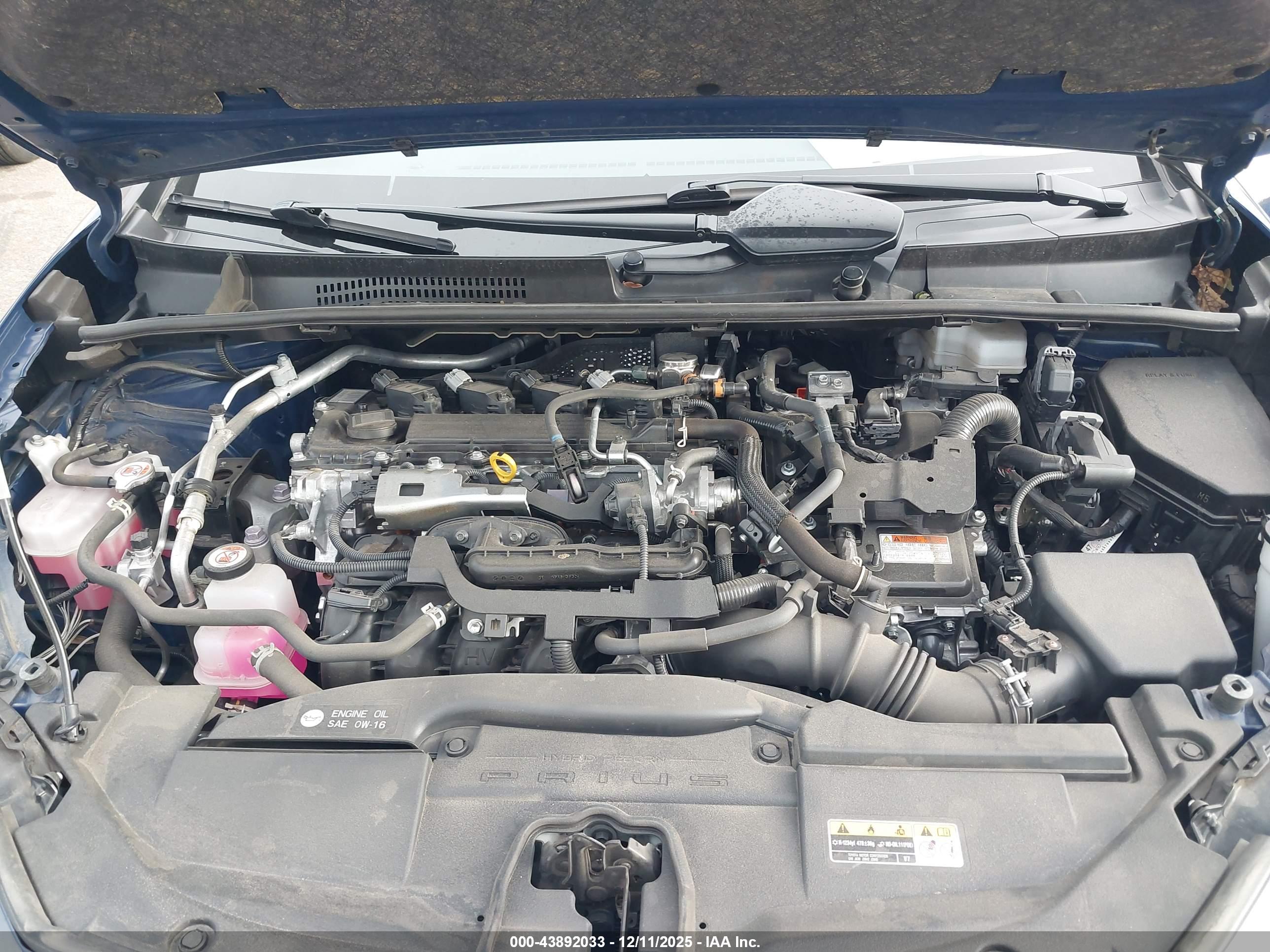 TOYOTA PRIUS image 10