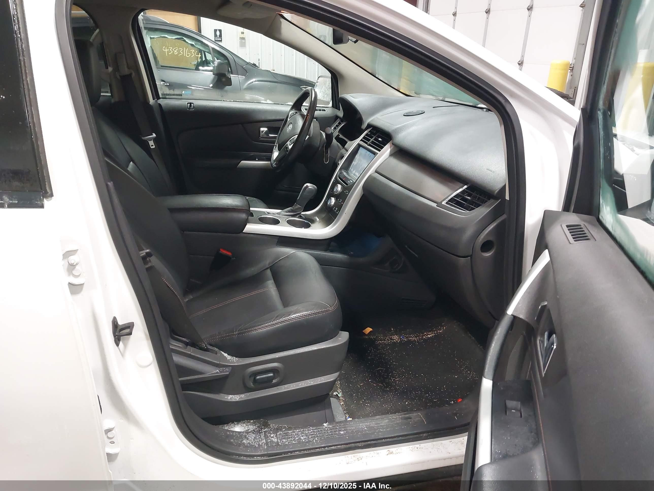 FORD EDGE image 5