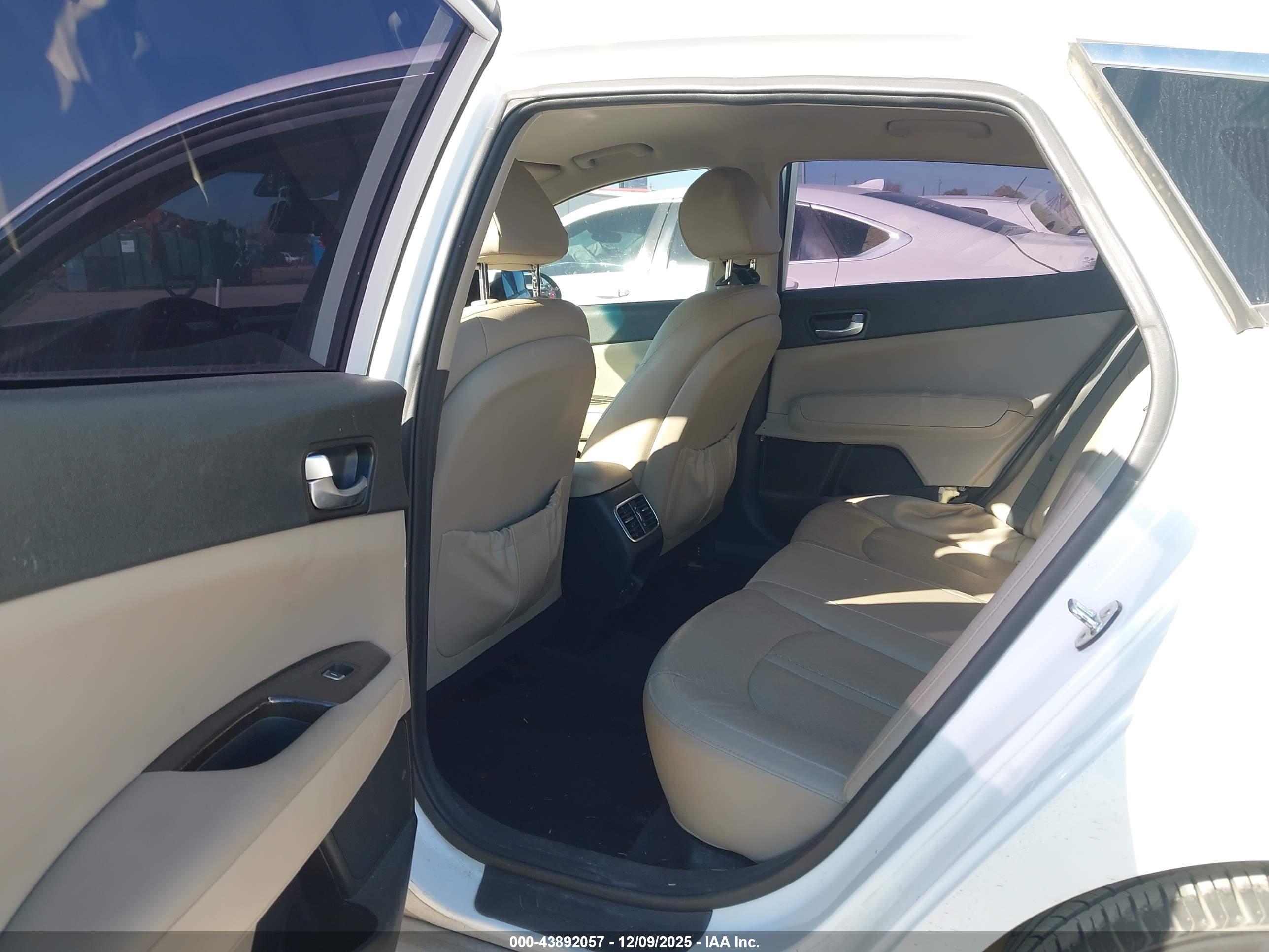 KIA OPTIMA image 8