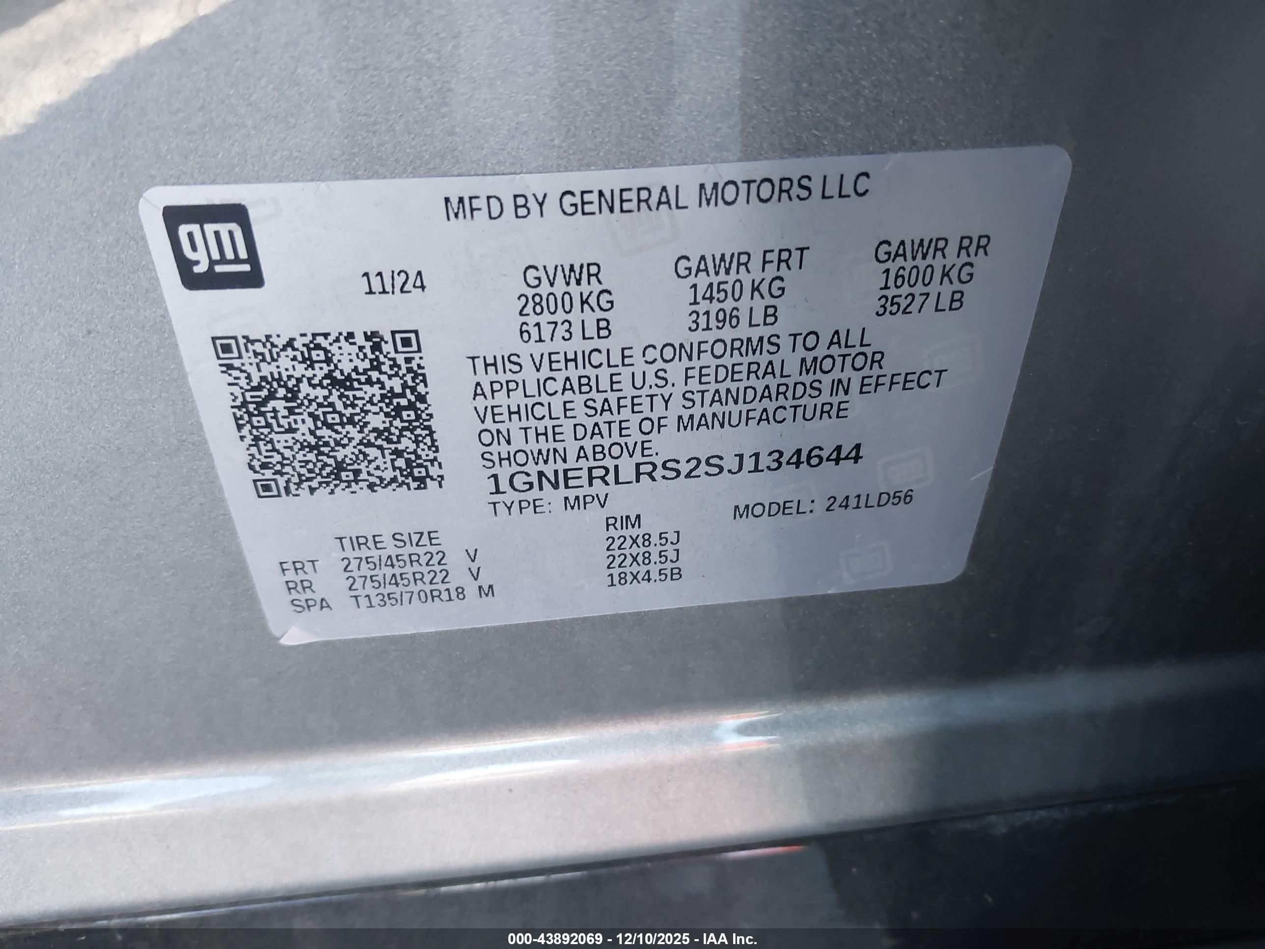CHEVROLET TRAVERSE image 9