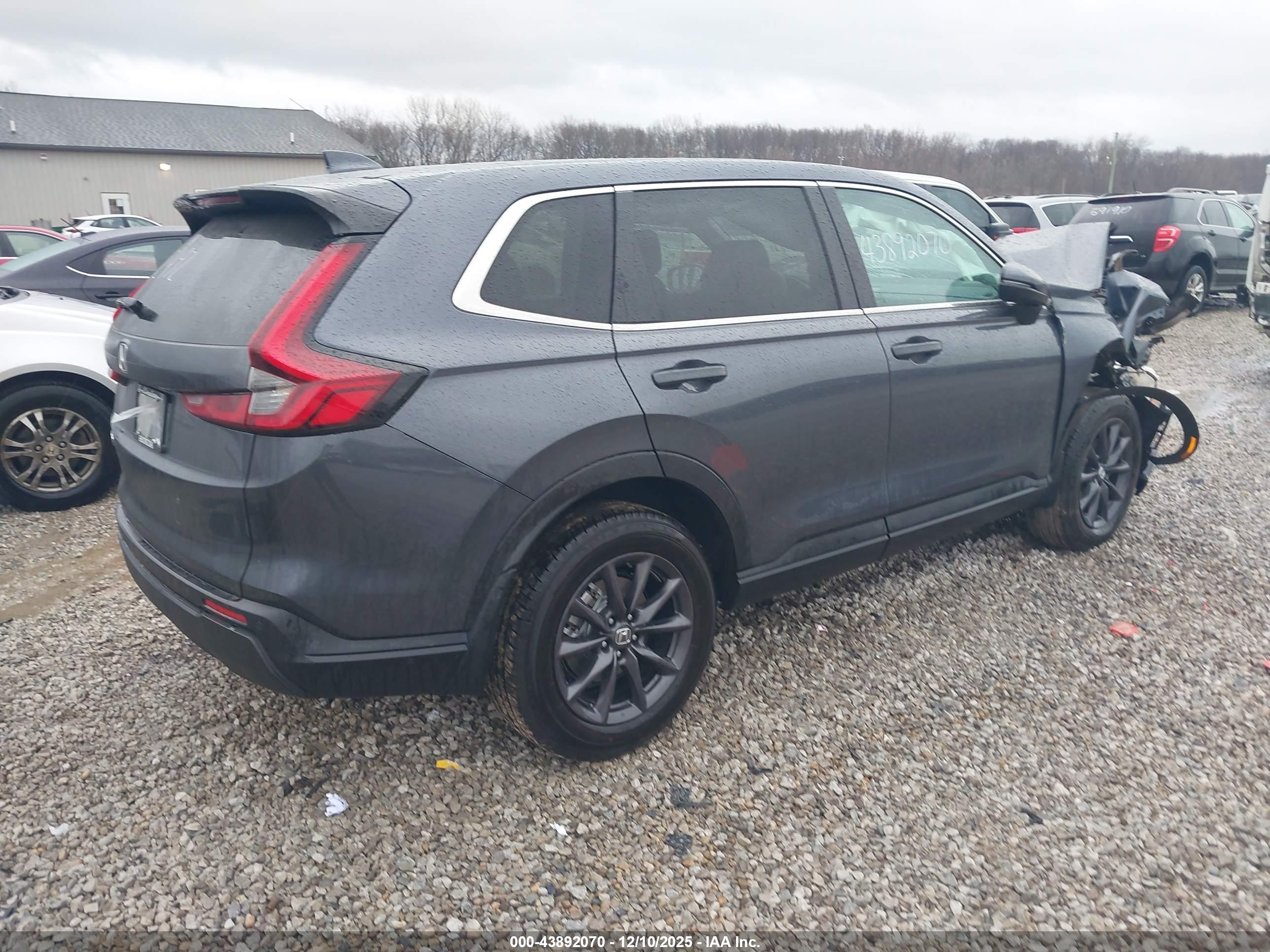 HONDA CR-V image 4