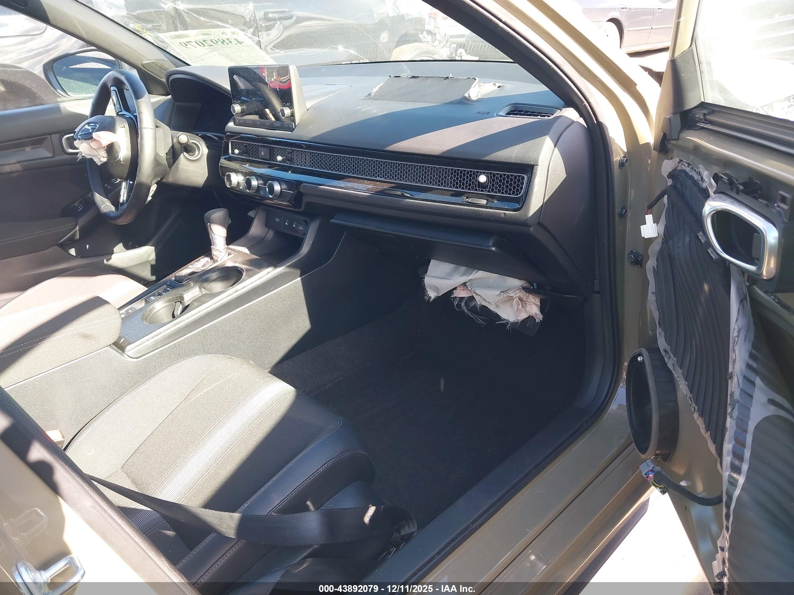 HONDA CIVIC image 5