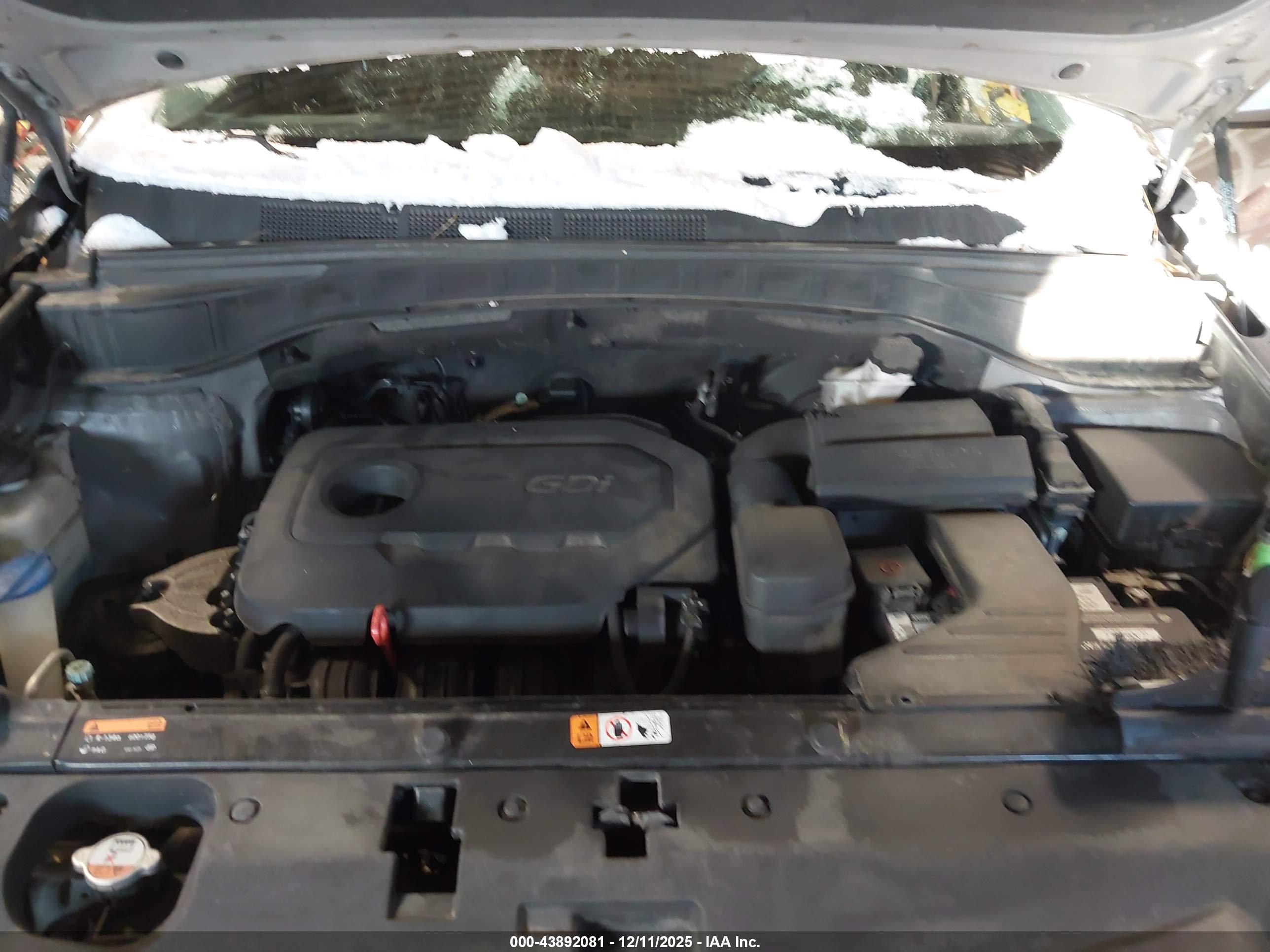 HYUNDAI SANTA image 10