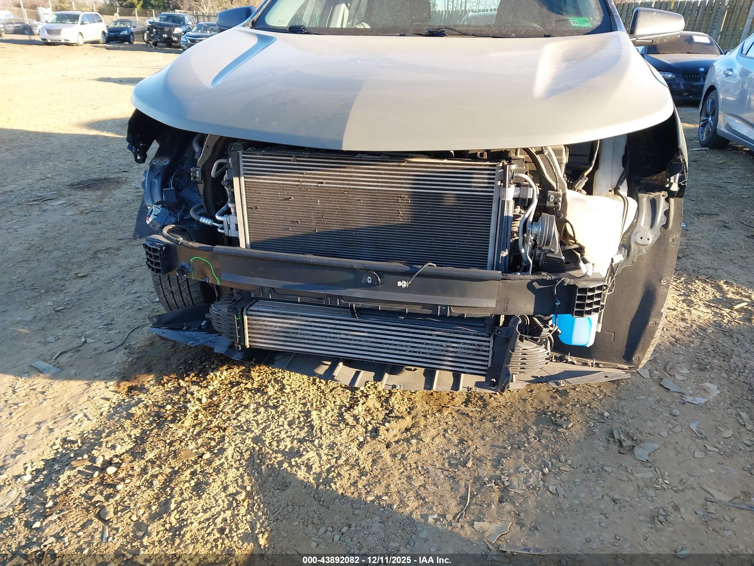 CHEVROLET EQUINOX image 6