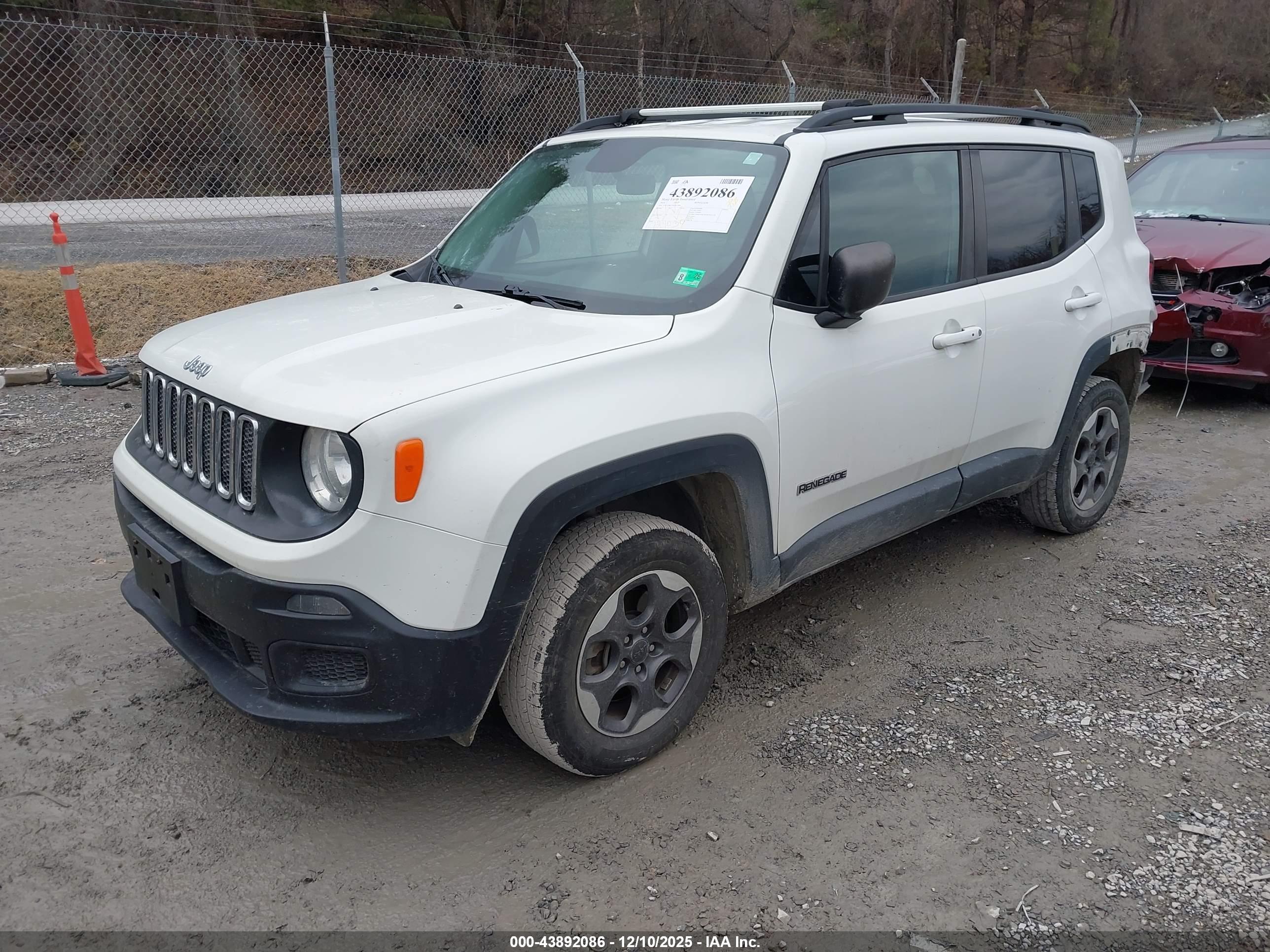 JEEP RENEGADE image 2