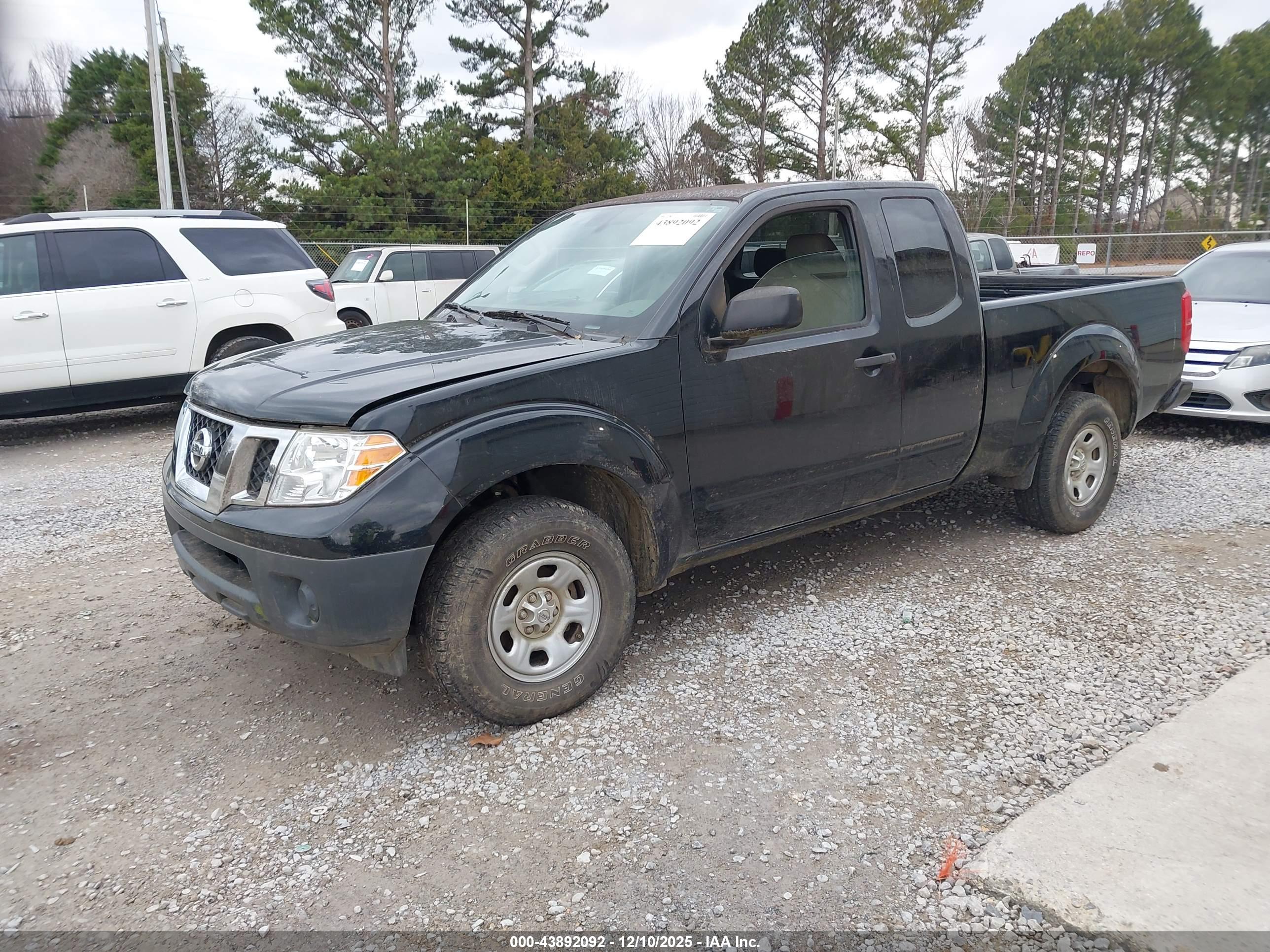 NISSAN FRONTIER image 2