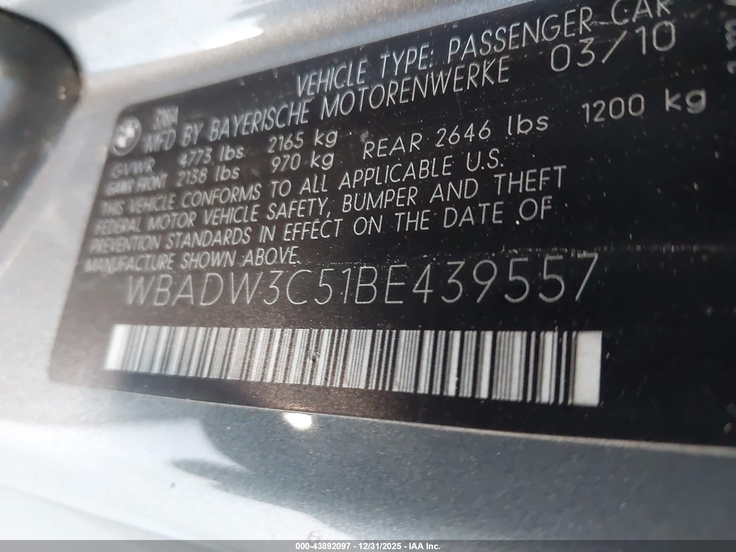 BMW 328I image 9