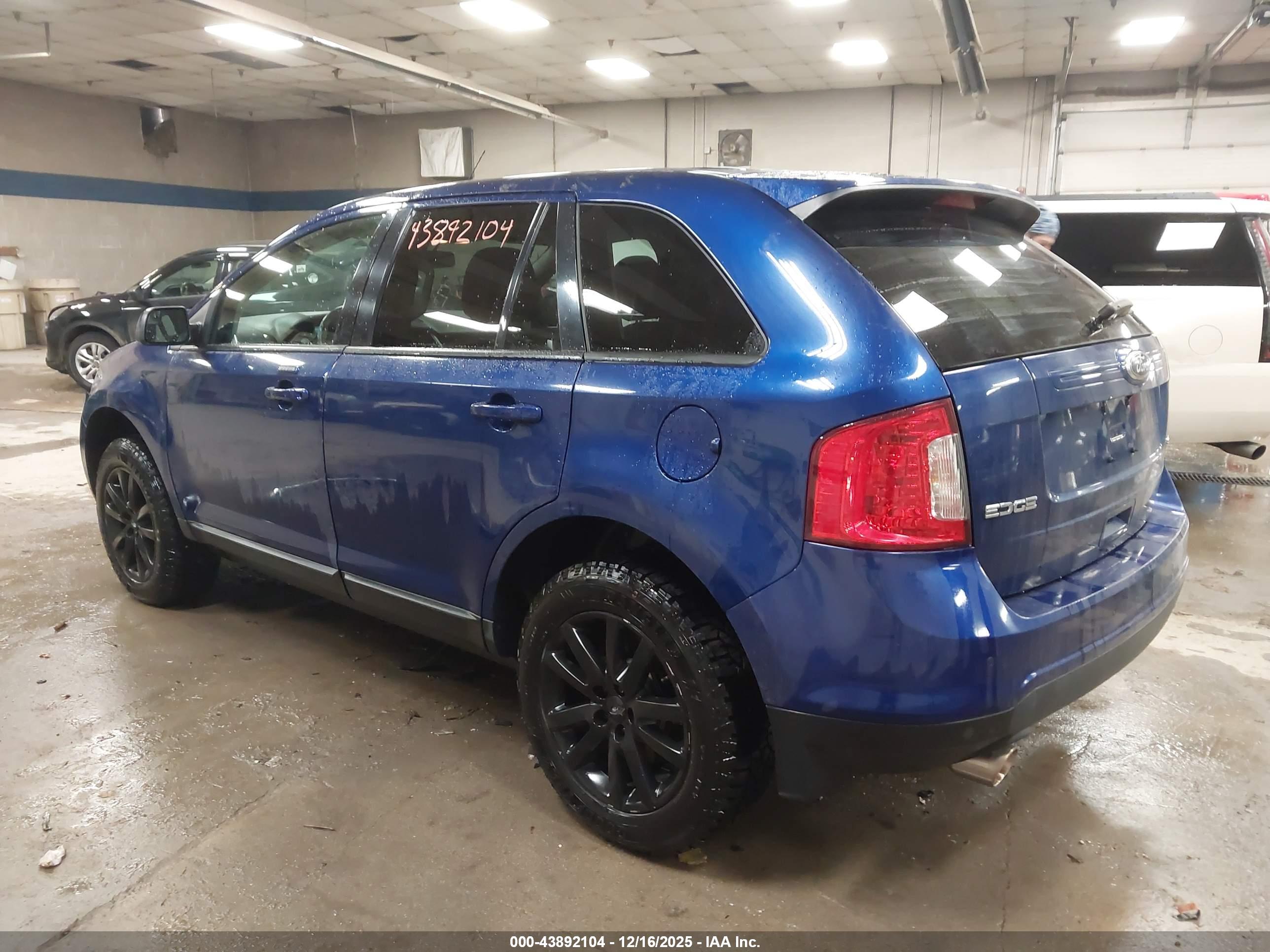 FORD EDGE image 3
