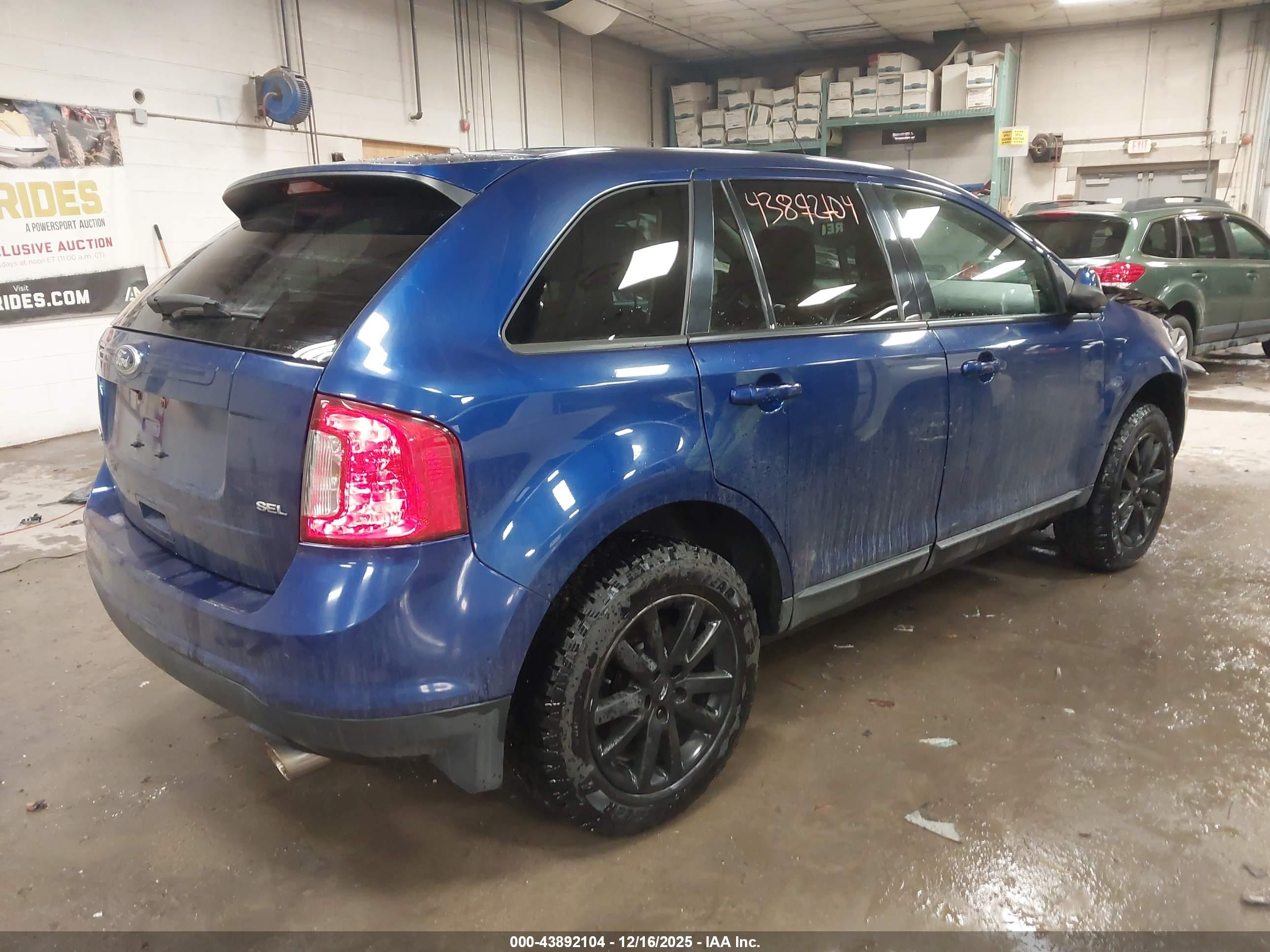 FORD EDGE image 4