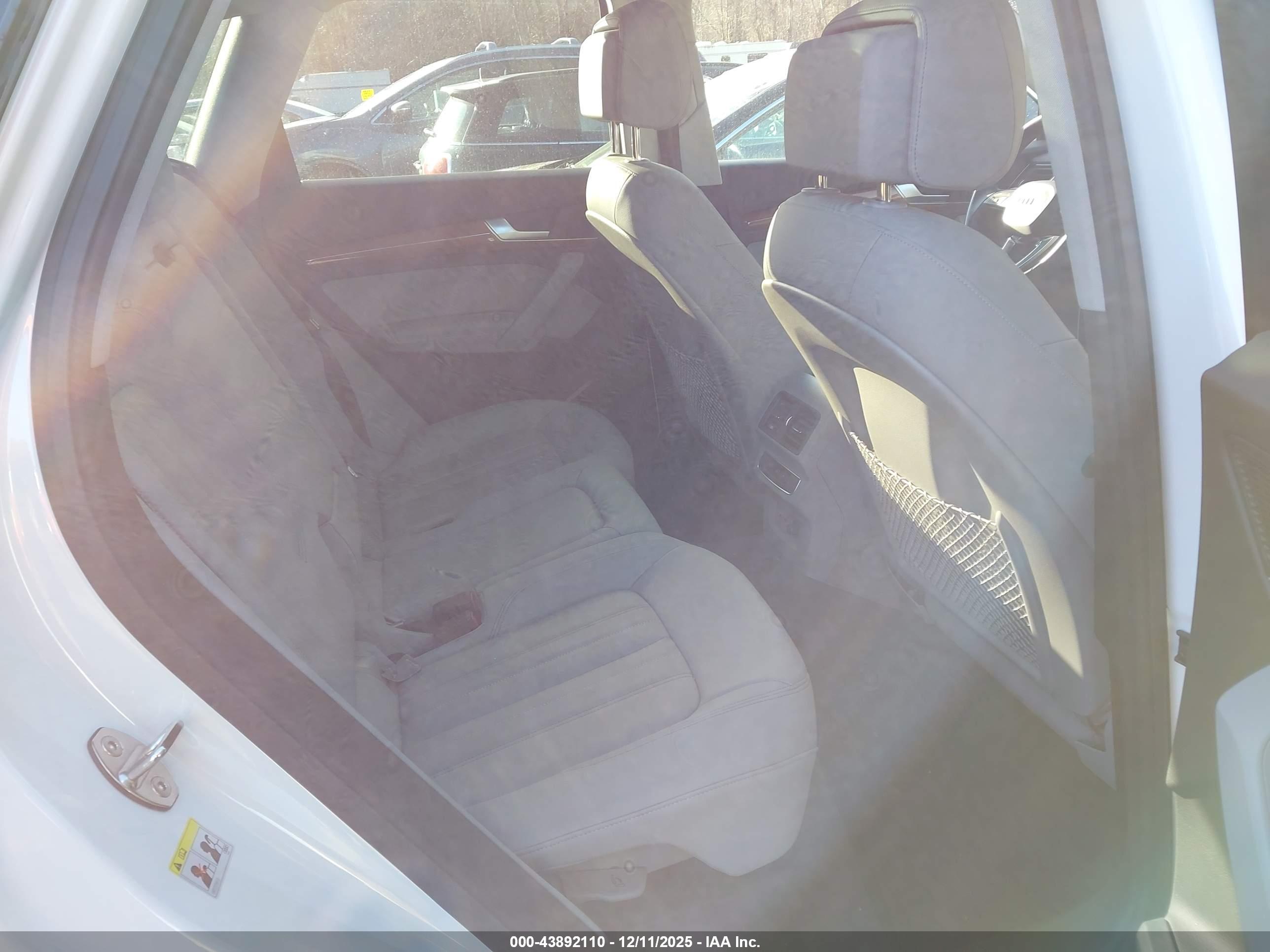 AUDI Q5 image 8