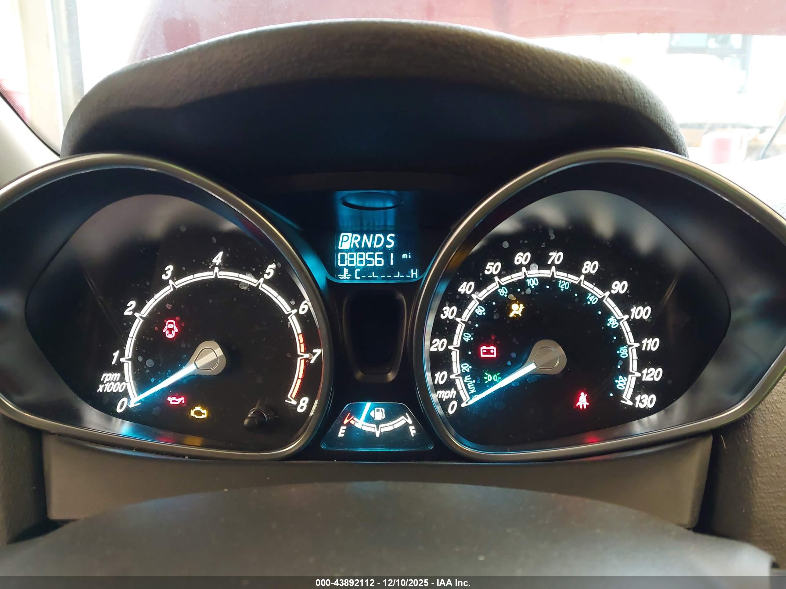 FORD FIESTA image 7