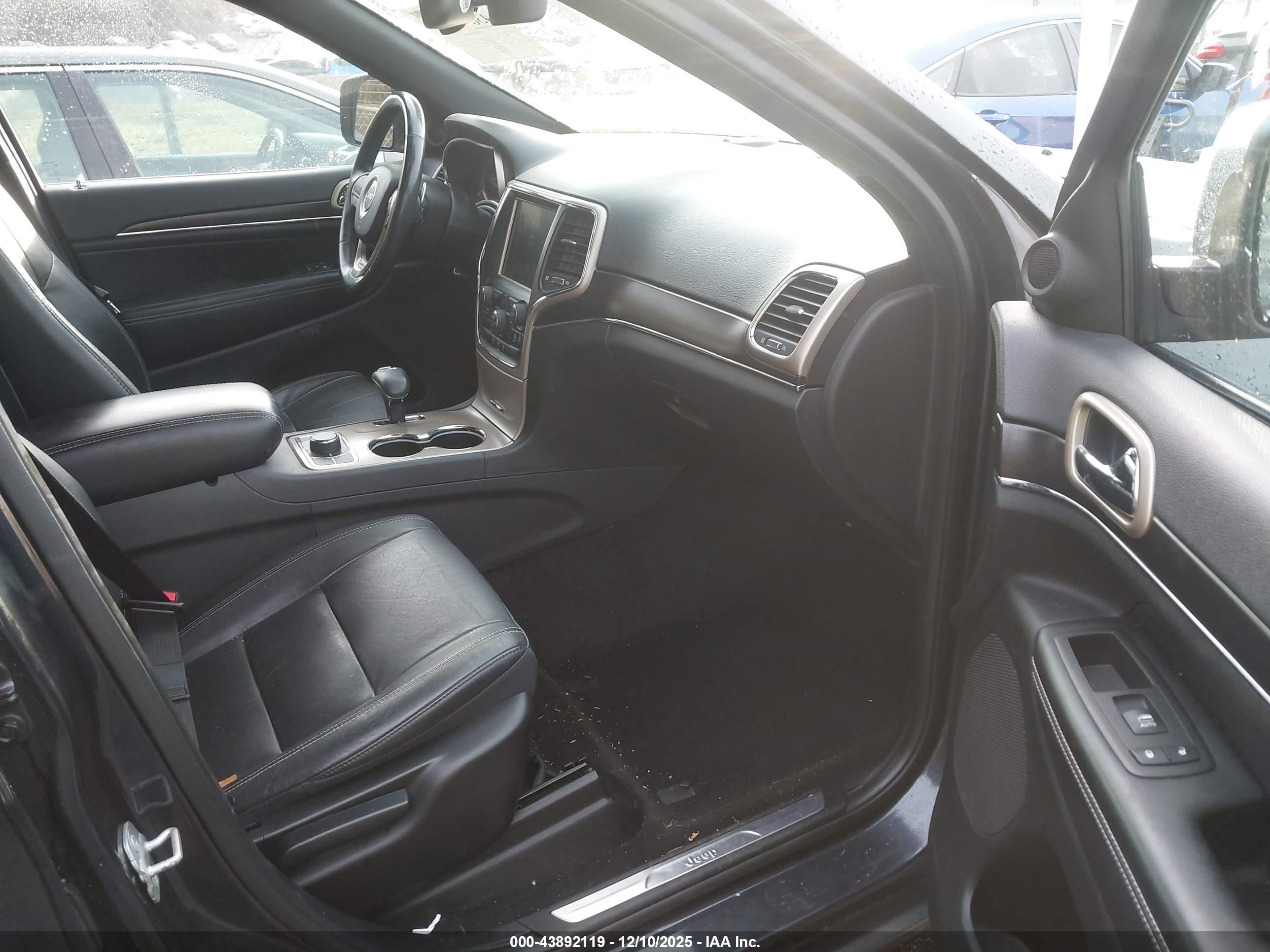 JEEP GRAND image 5