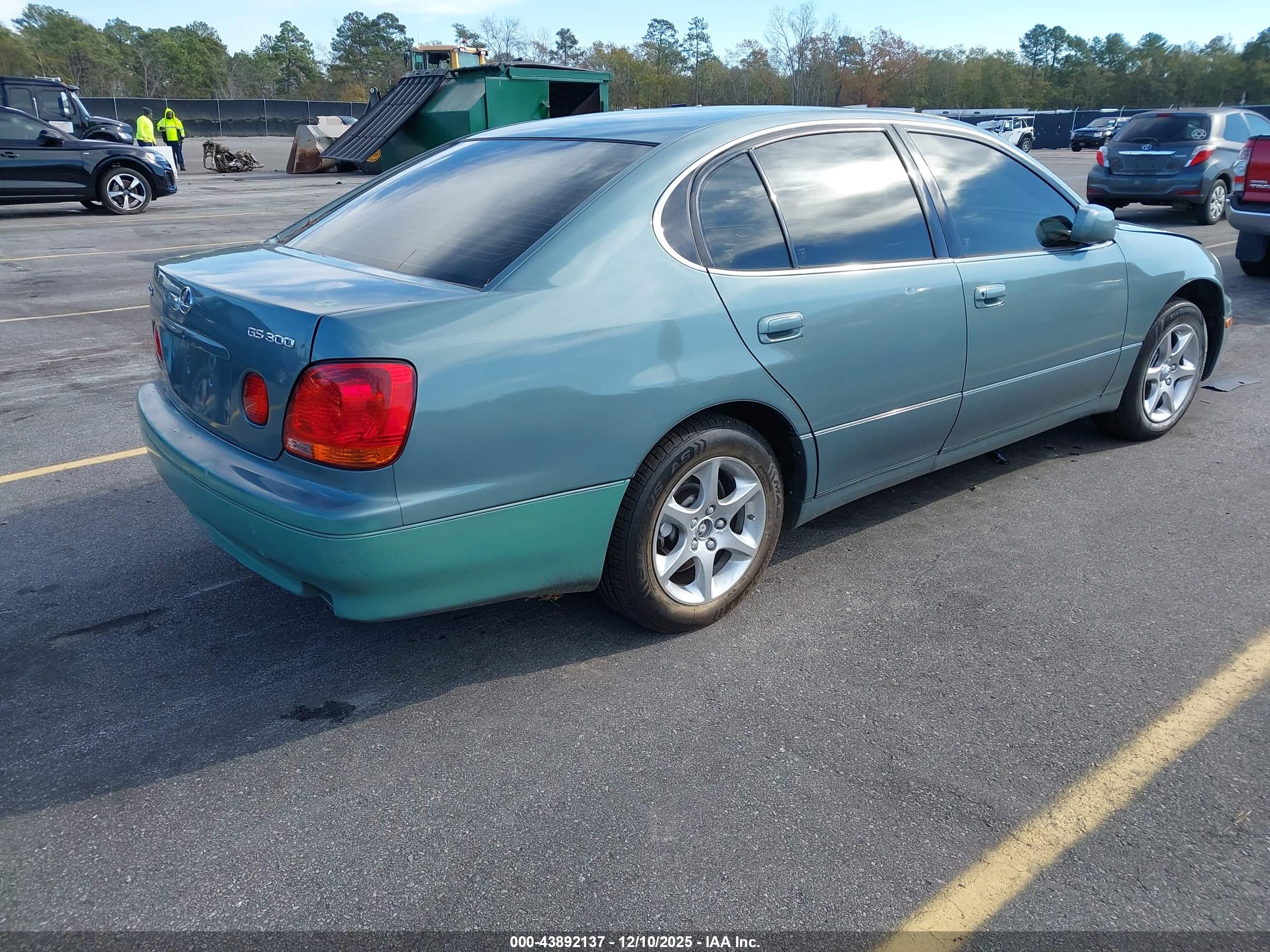 LEXUS GS image 4