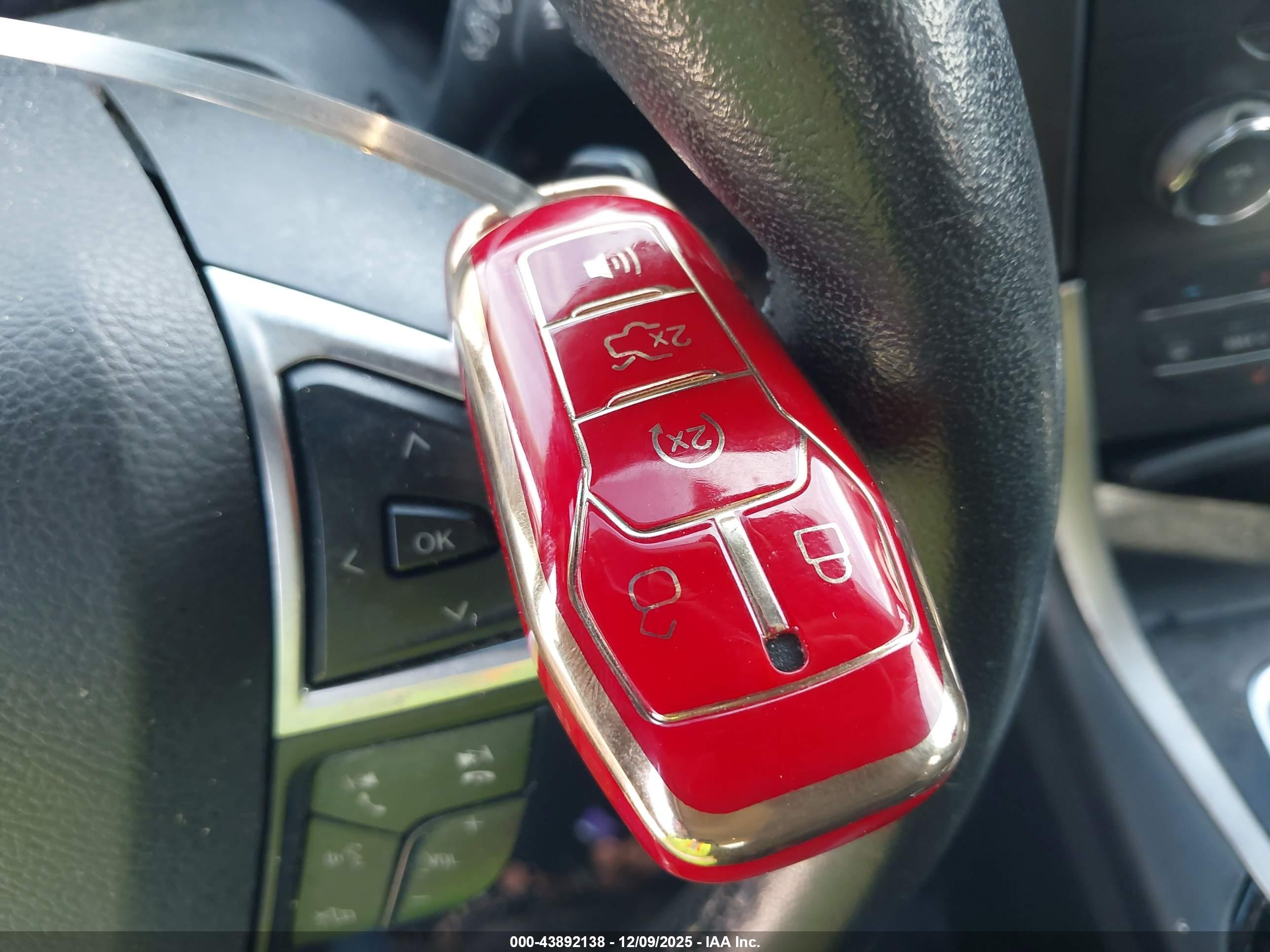 FORD EDGE image 11