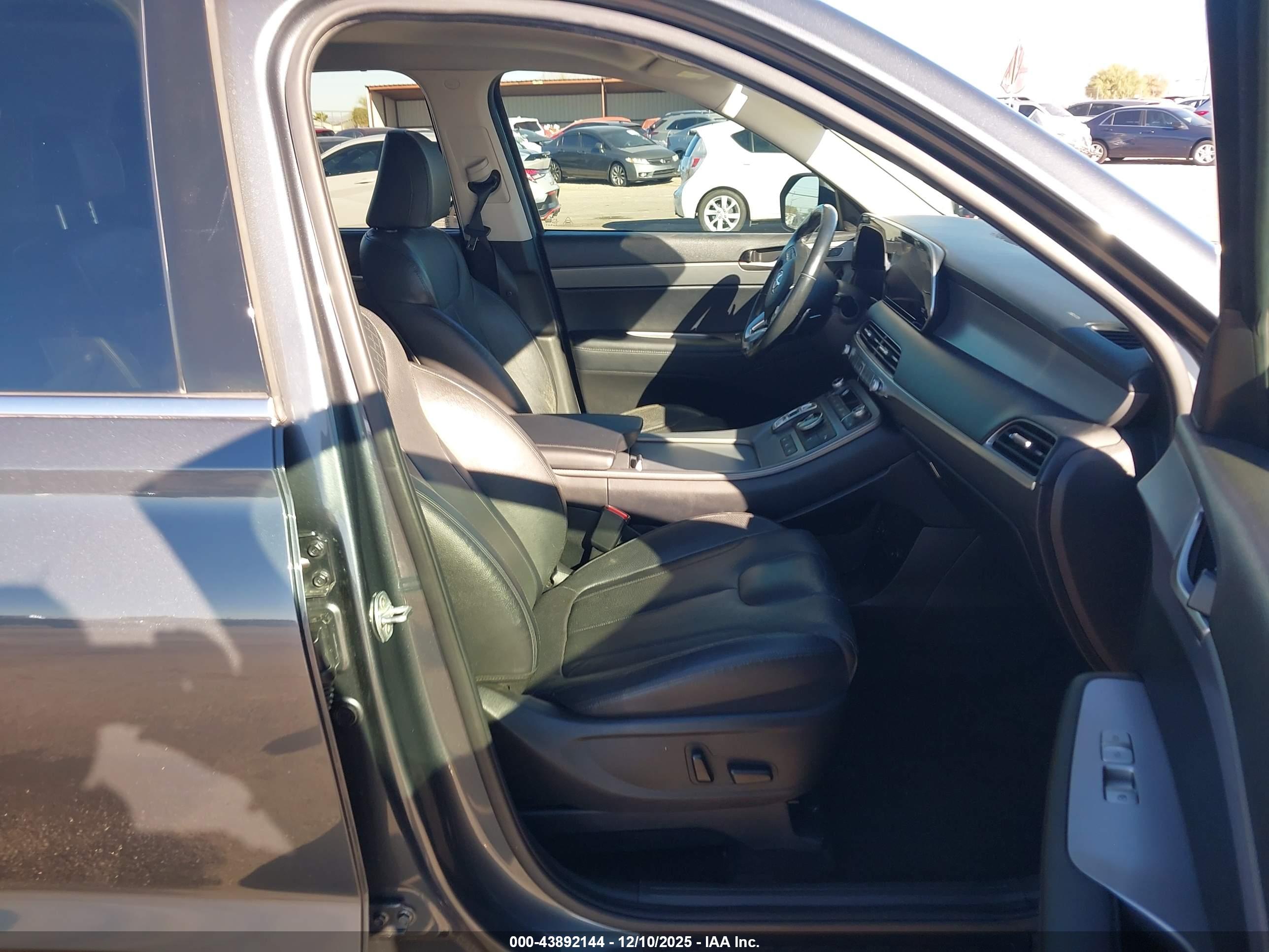 HYUNDAI PALISADE image 5