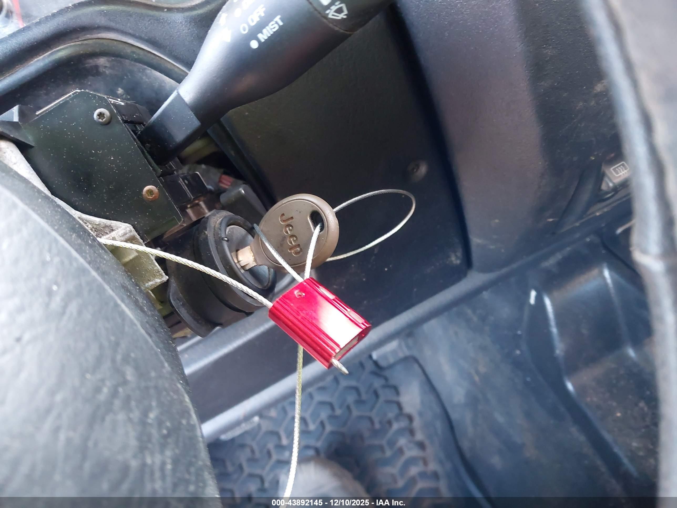JEEP WRANGLER image 11
