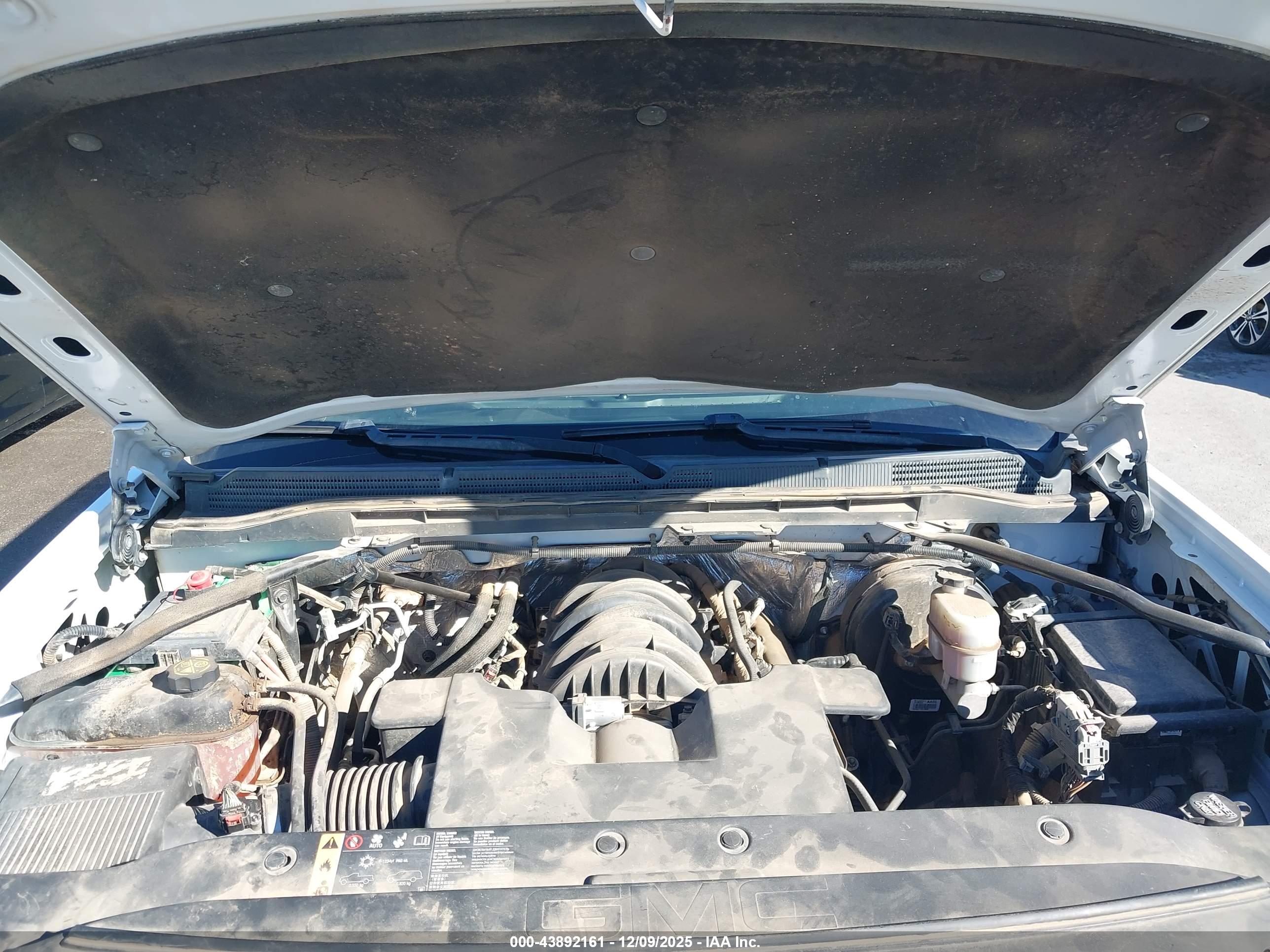 GMC SIERRA image 10