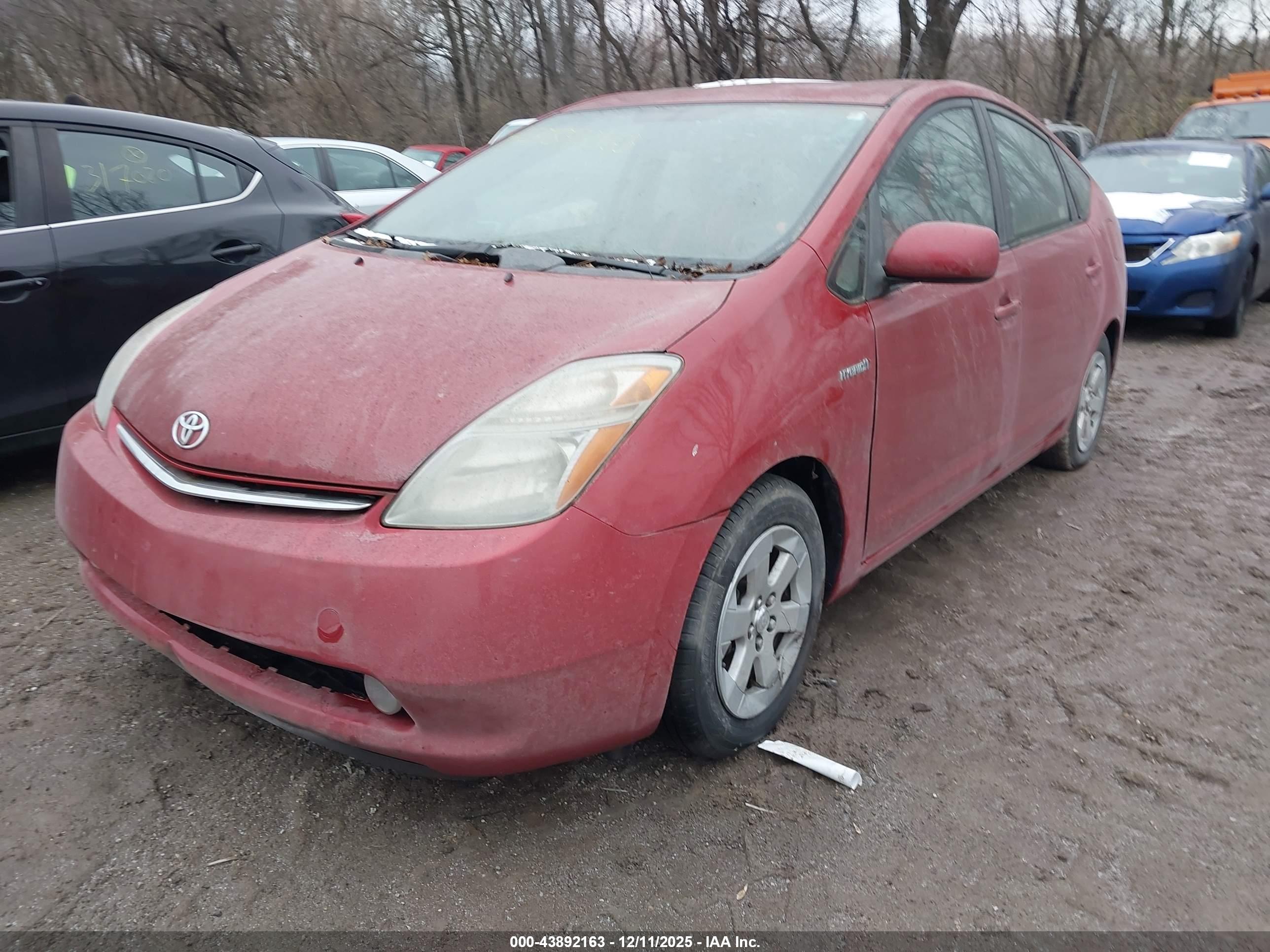 TOYOTA PRIUS image 2