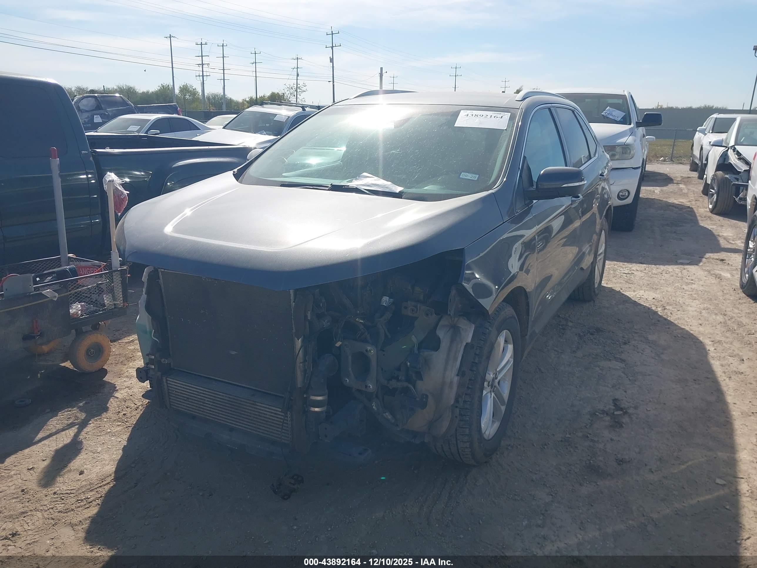 FORD EDGE image 2