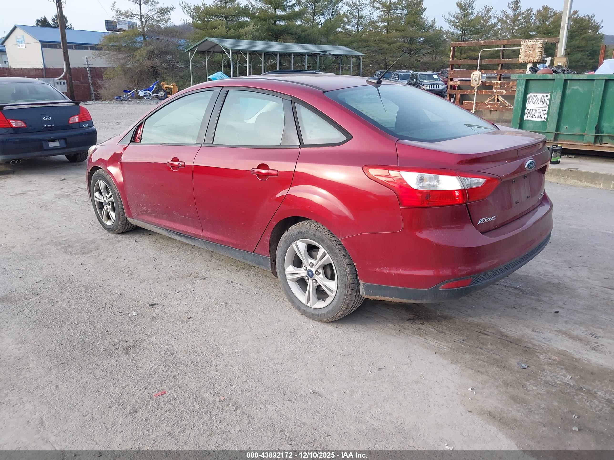 FORD FOCUS image 3