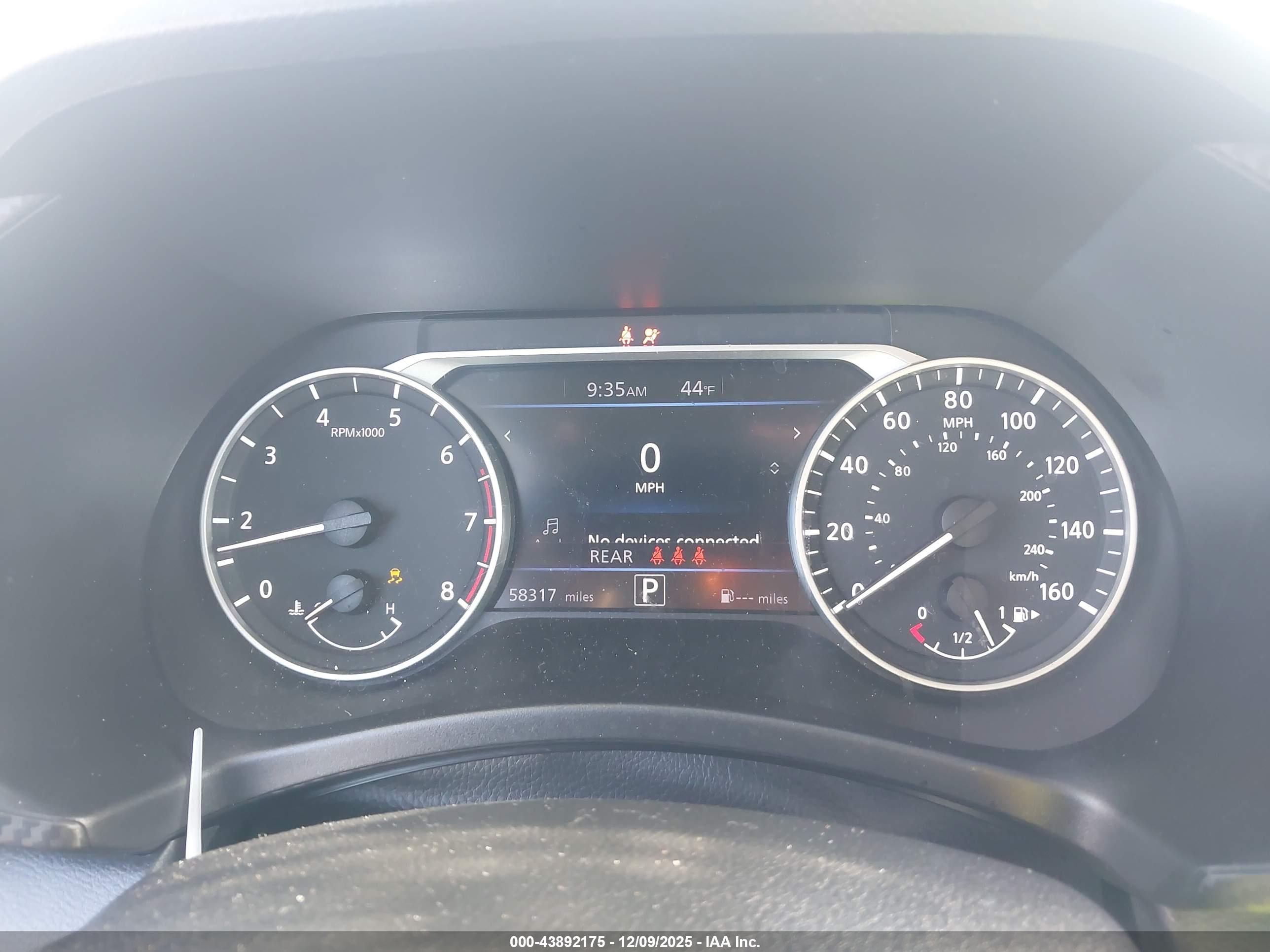 NISSAN SENTRA image 7