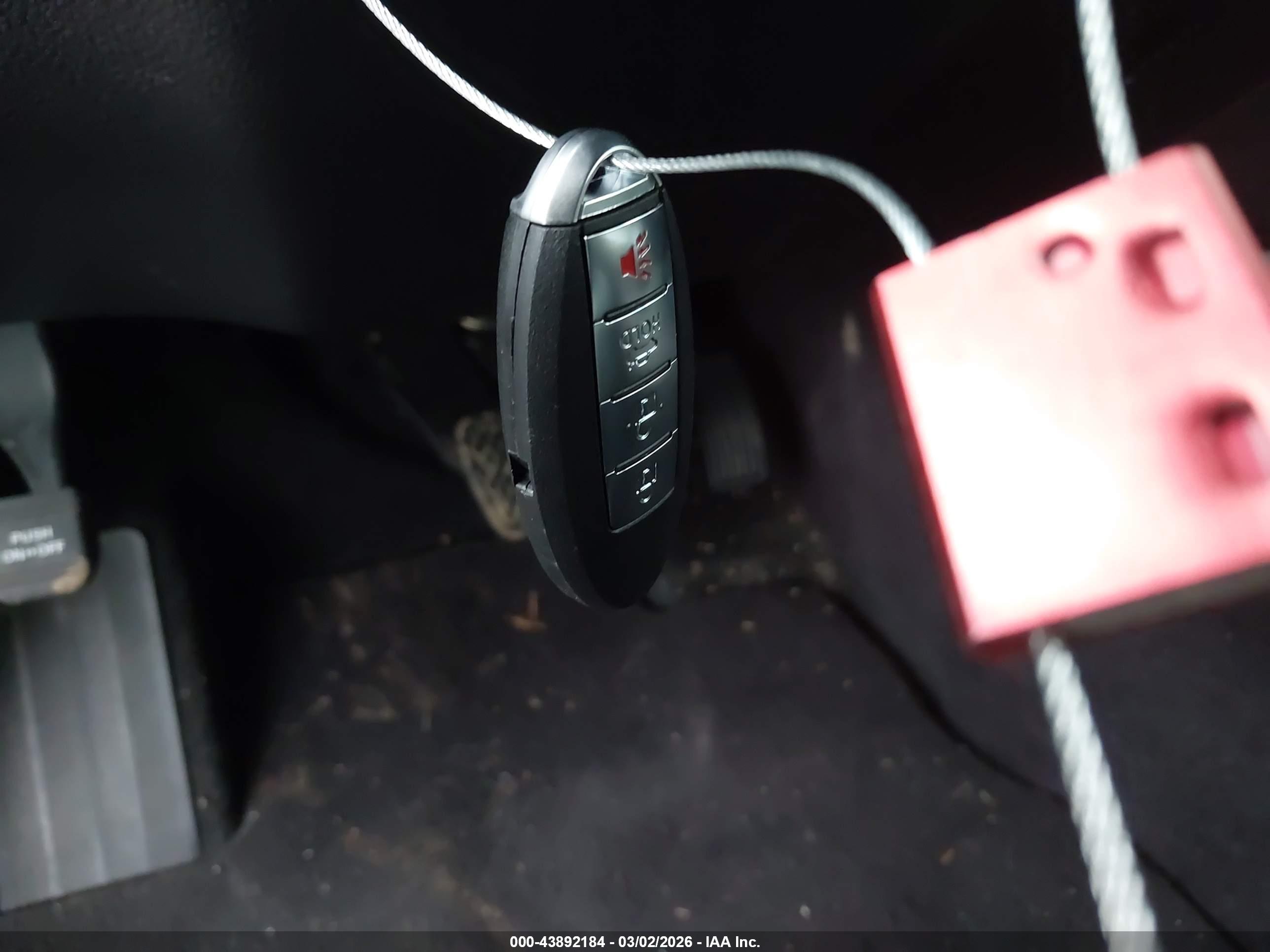 NISSAN MURANO image 11