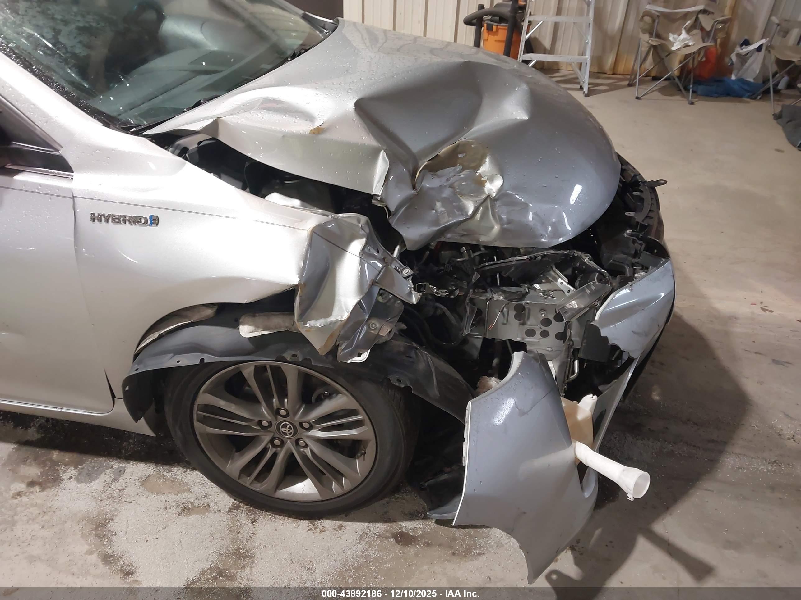 TOYOTA CAMRY image 6