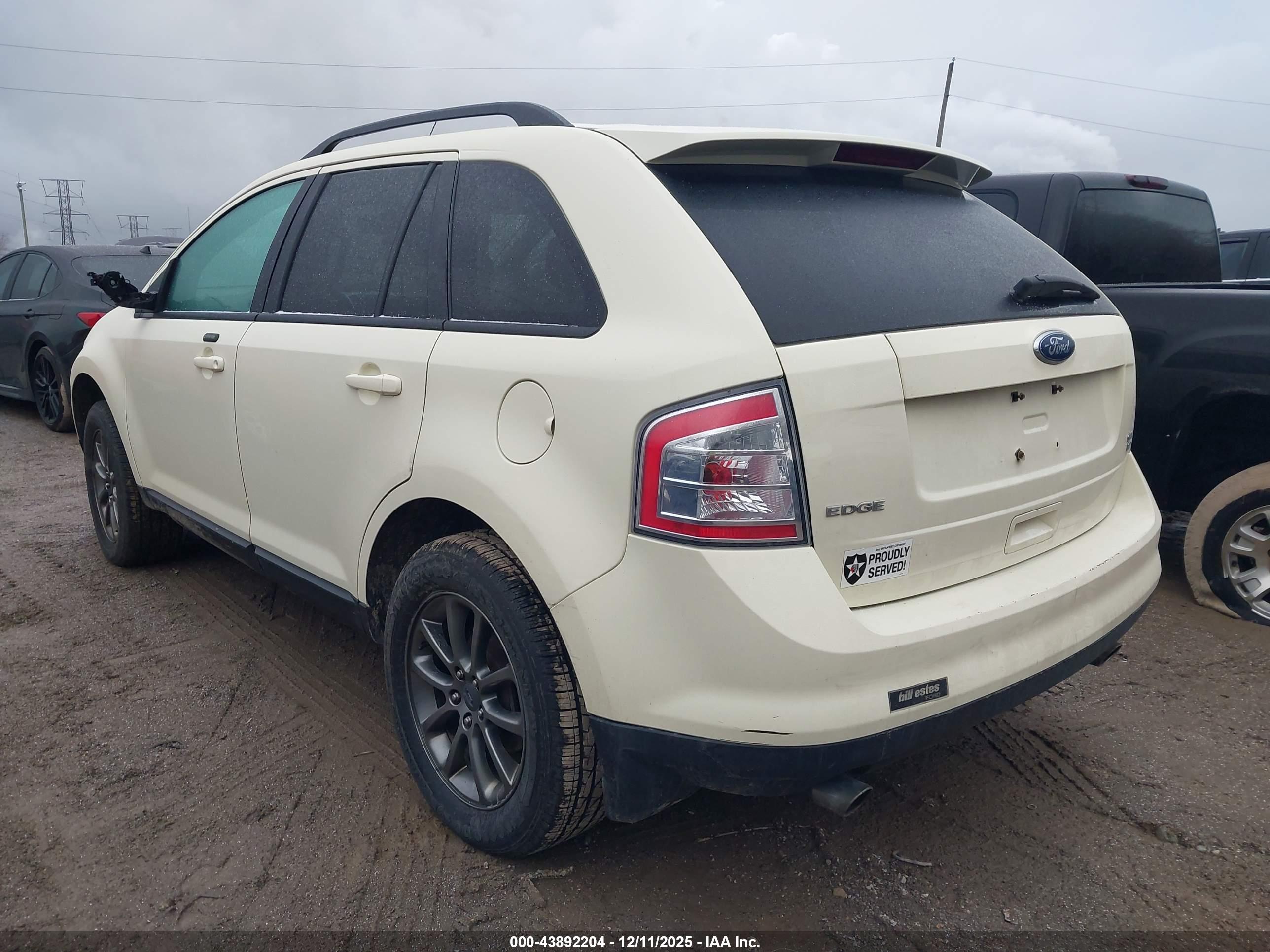 FORD EDGE image 3