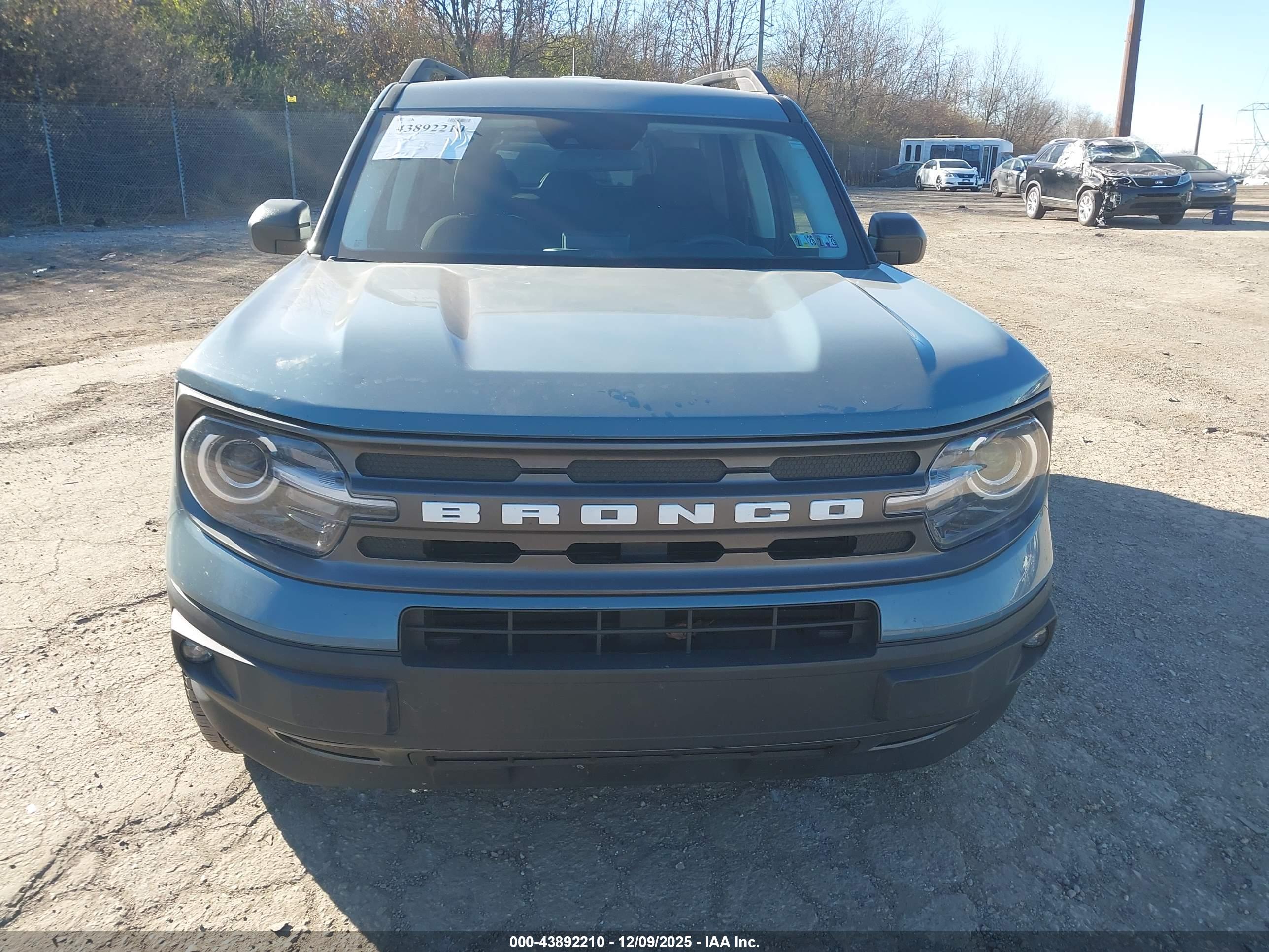 FORD BRONCO image 6