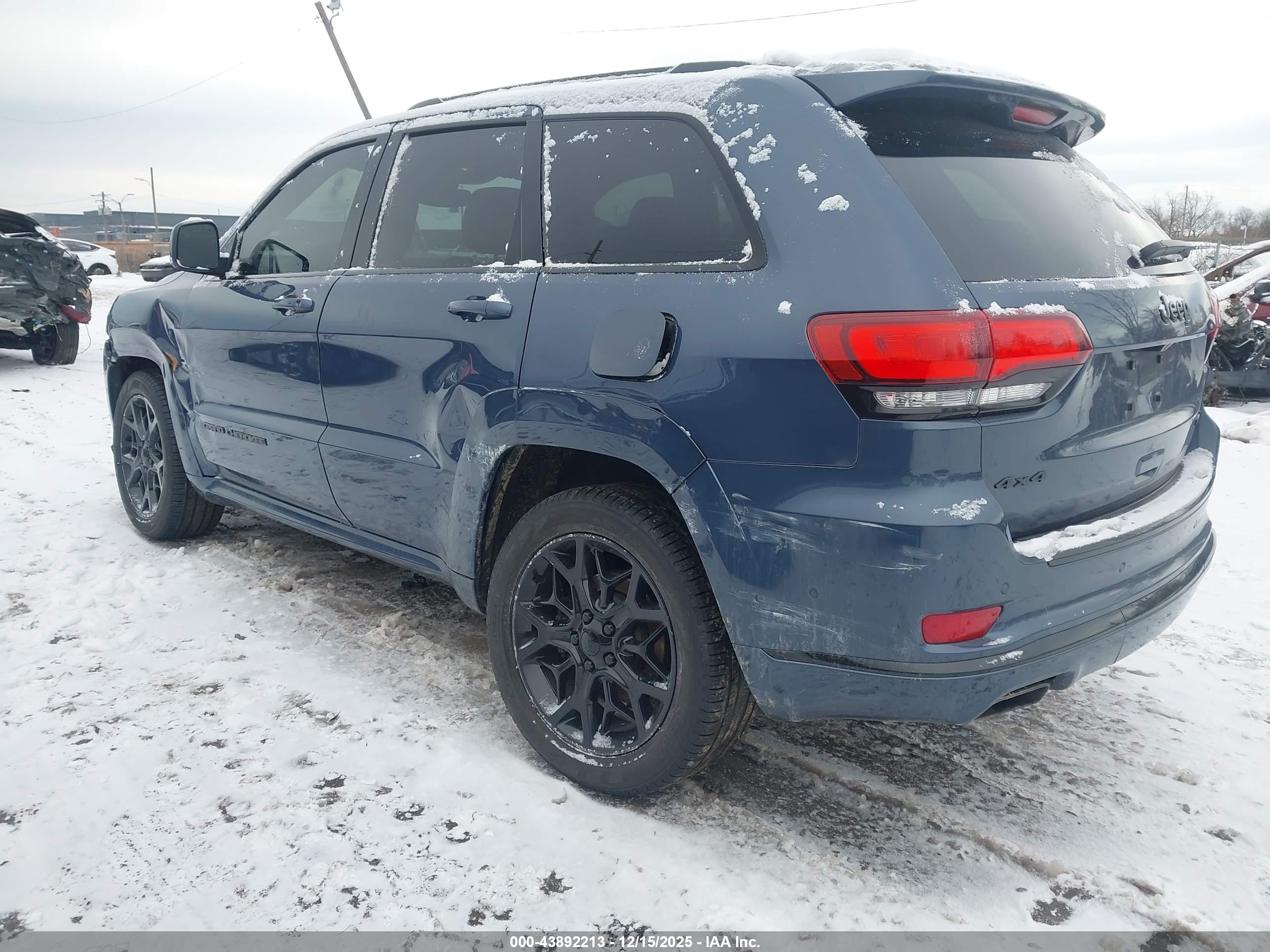 JEEP GRAND image 3