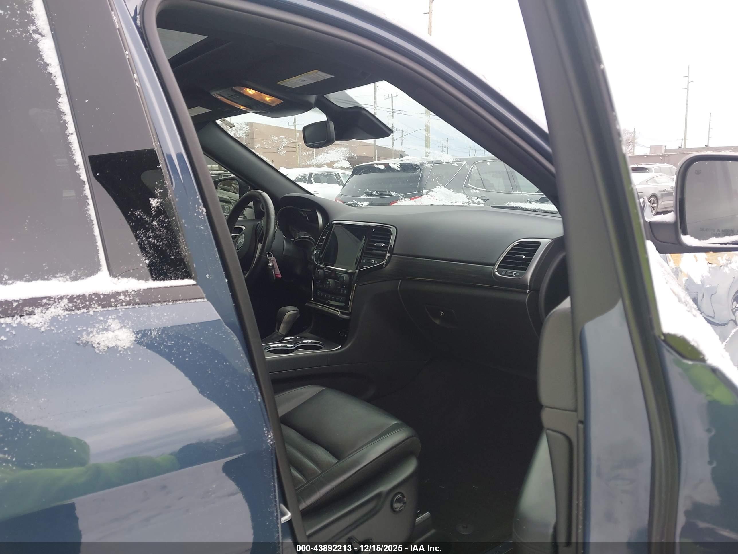 JEEP GRAND image 5