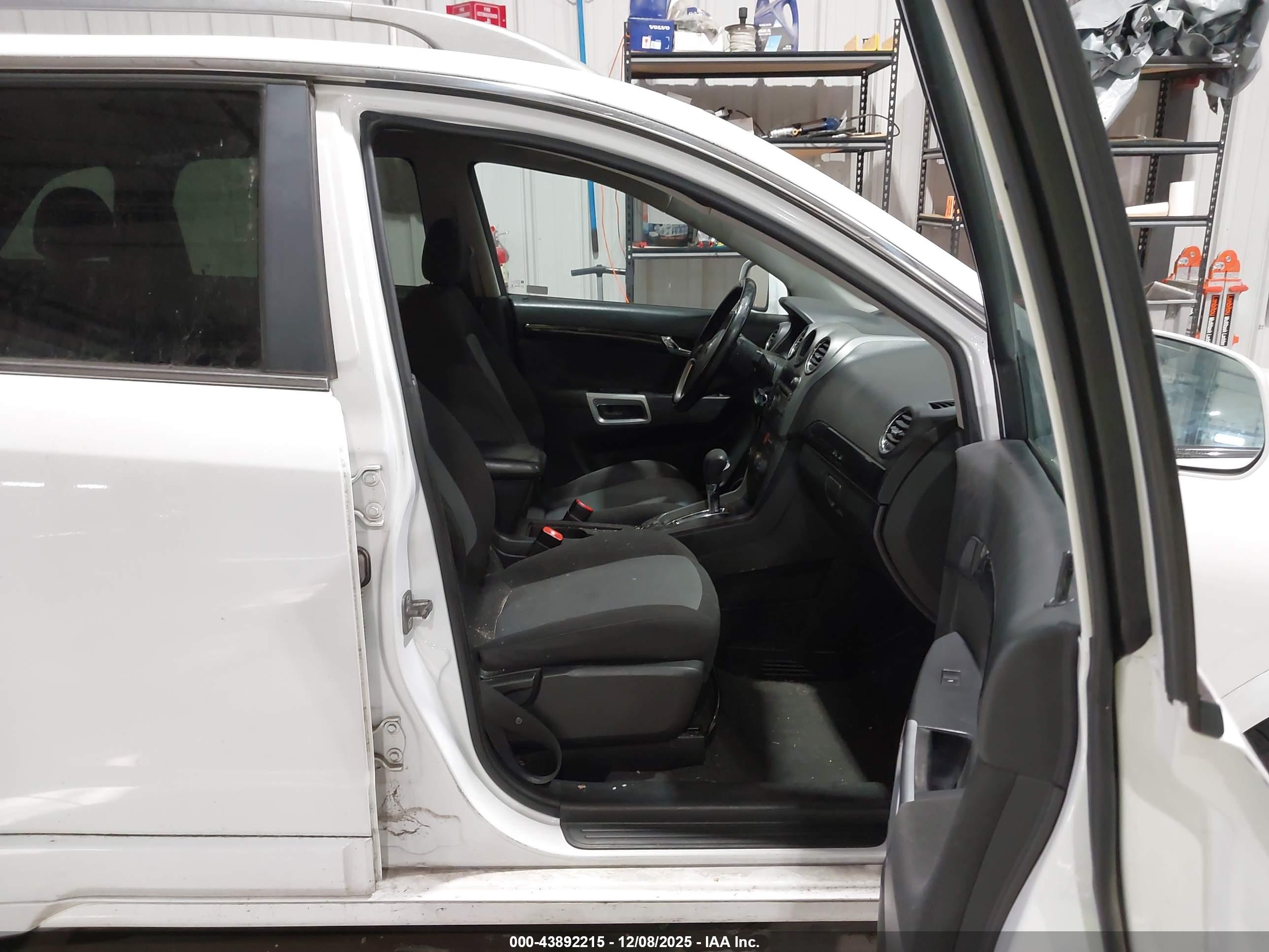 CHEVROLET CAPTIVA image 5