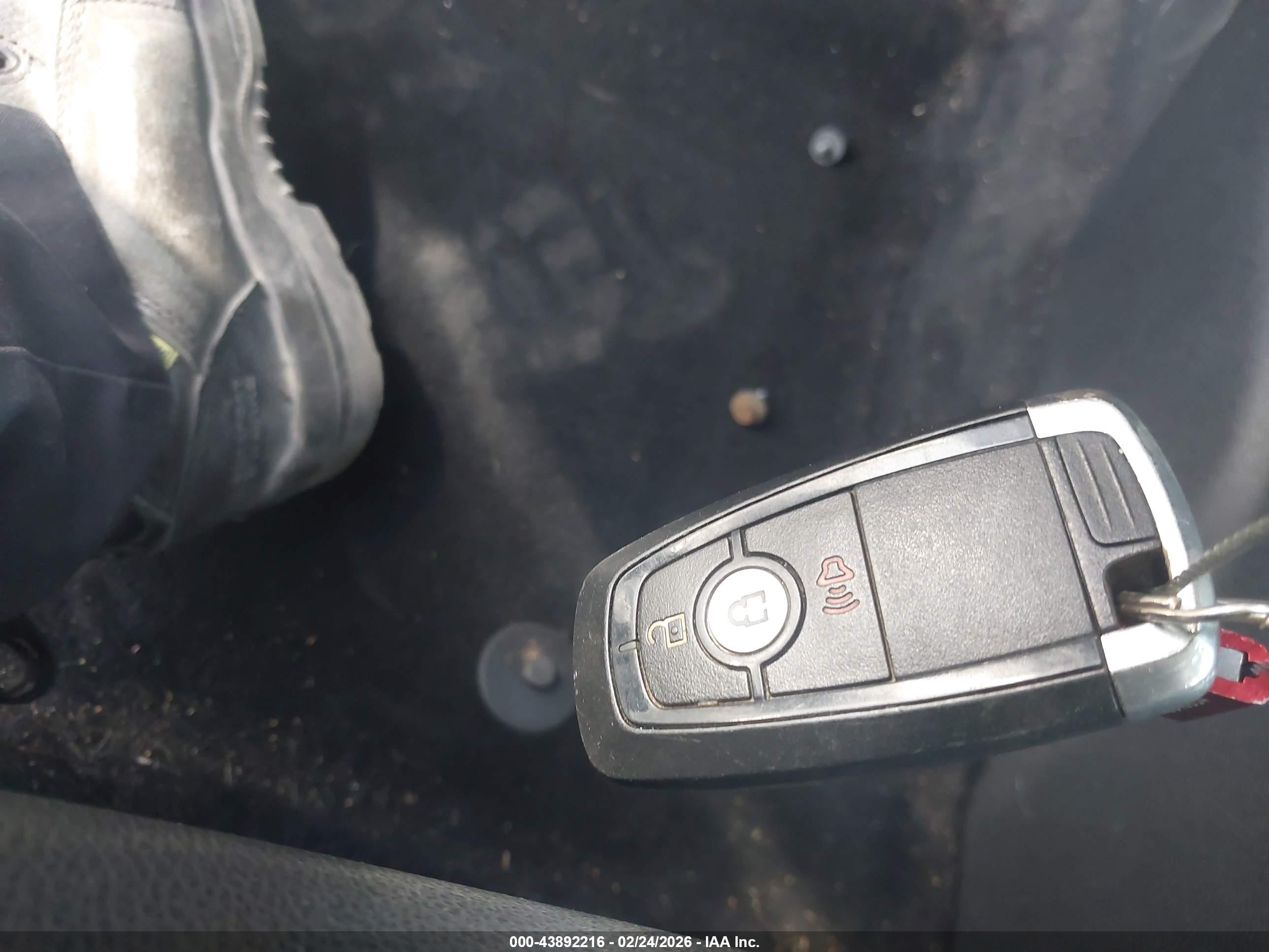 FORD ECOSPORT image 11