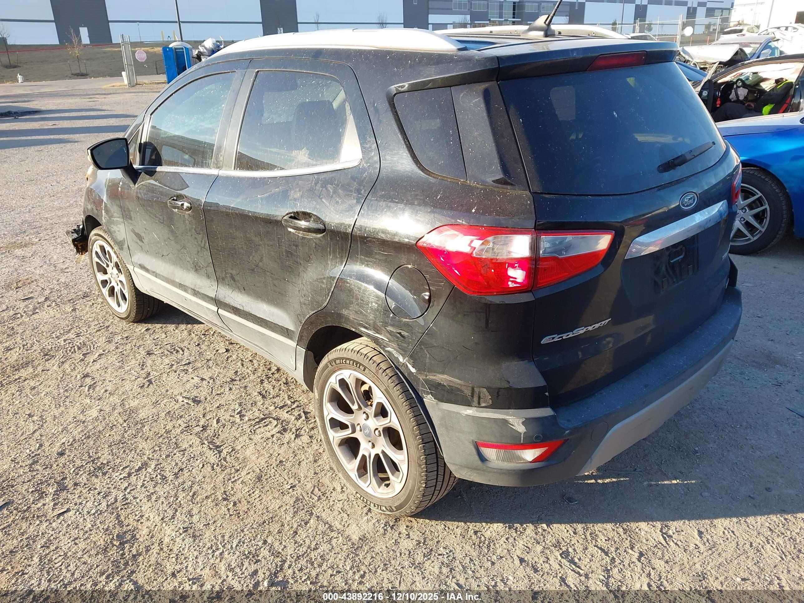 FORD ECOSPORT image 3