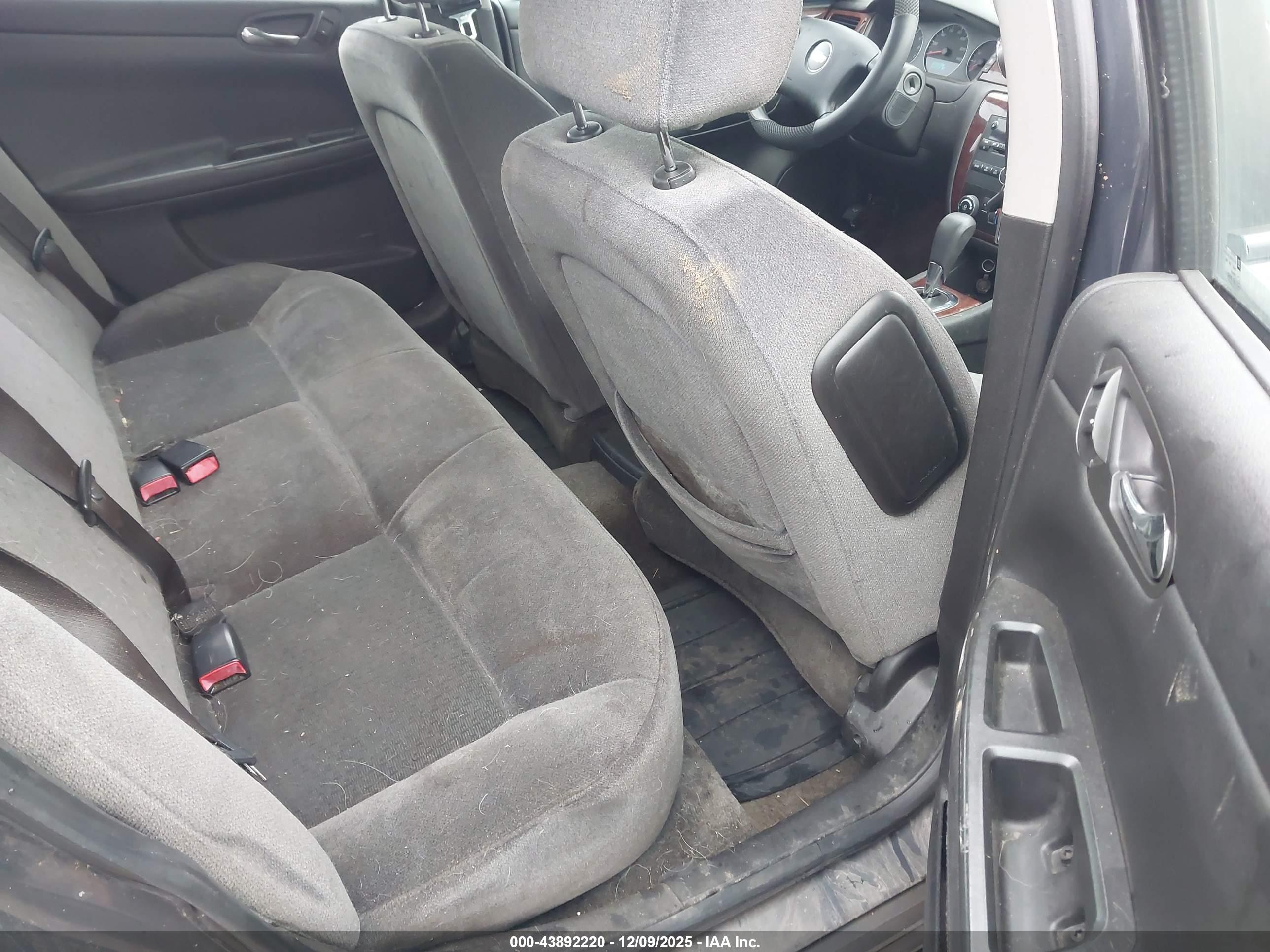 CHEVROLET IMPALA image 8