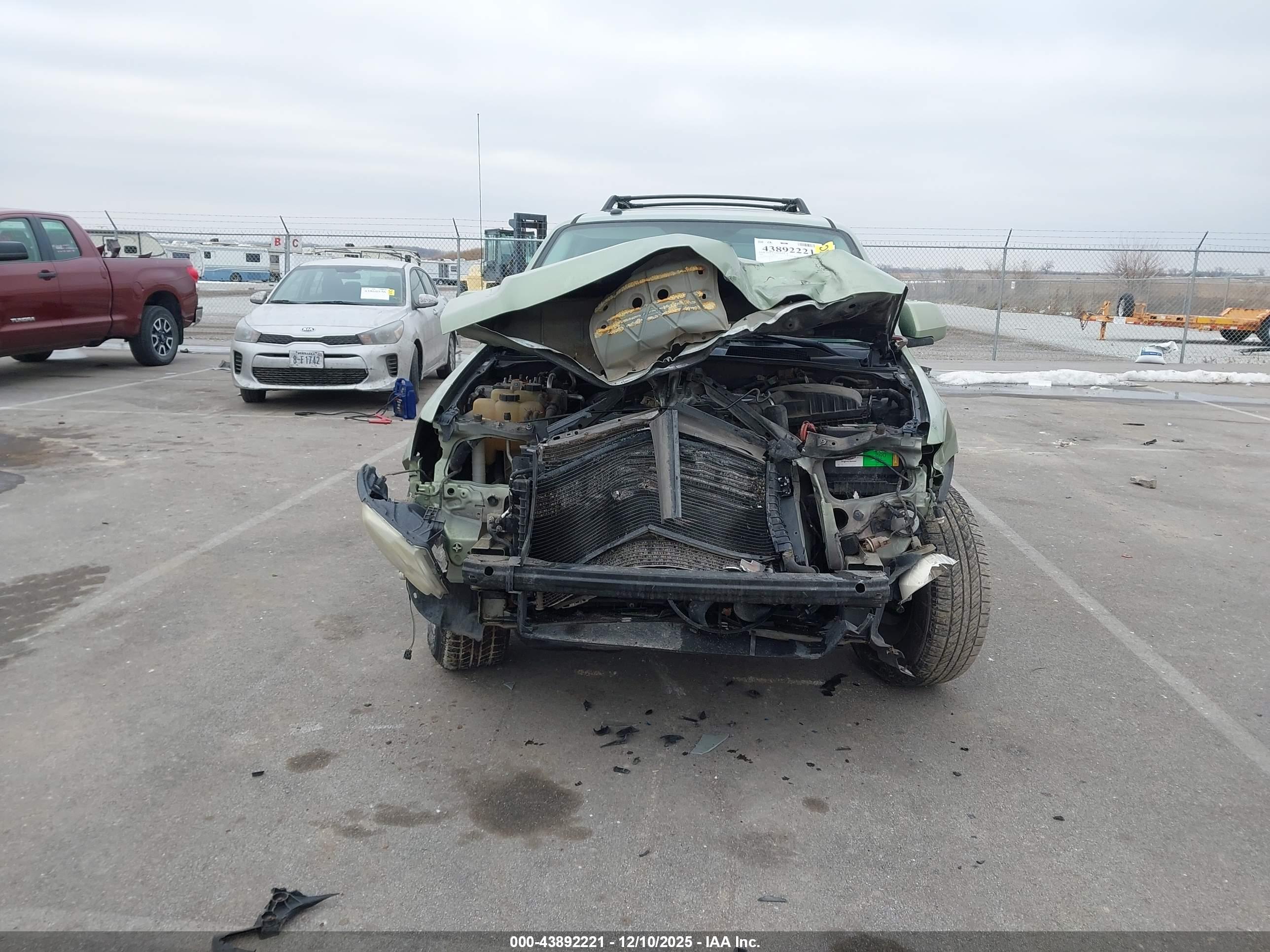 FORD ESCAPE image 6
