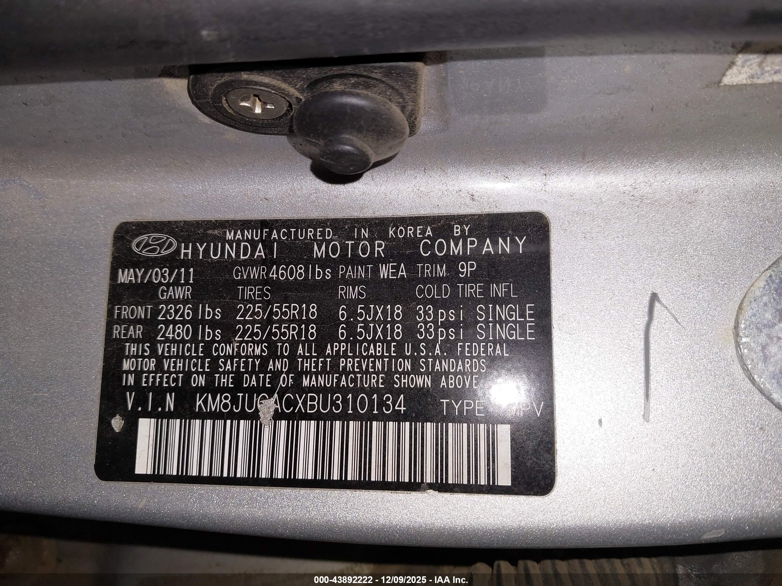 HYUNDAI TUCSON image 9