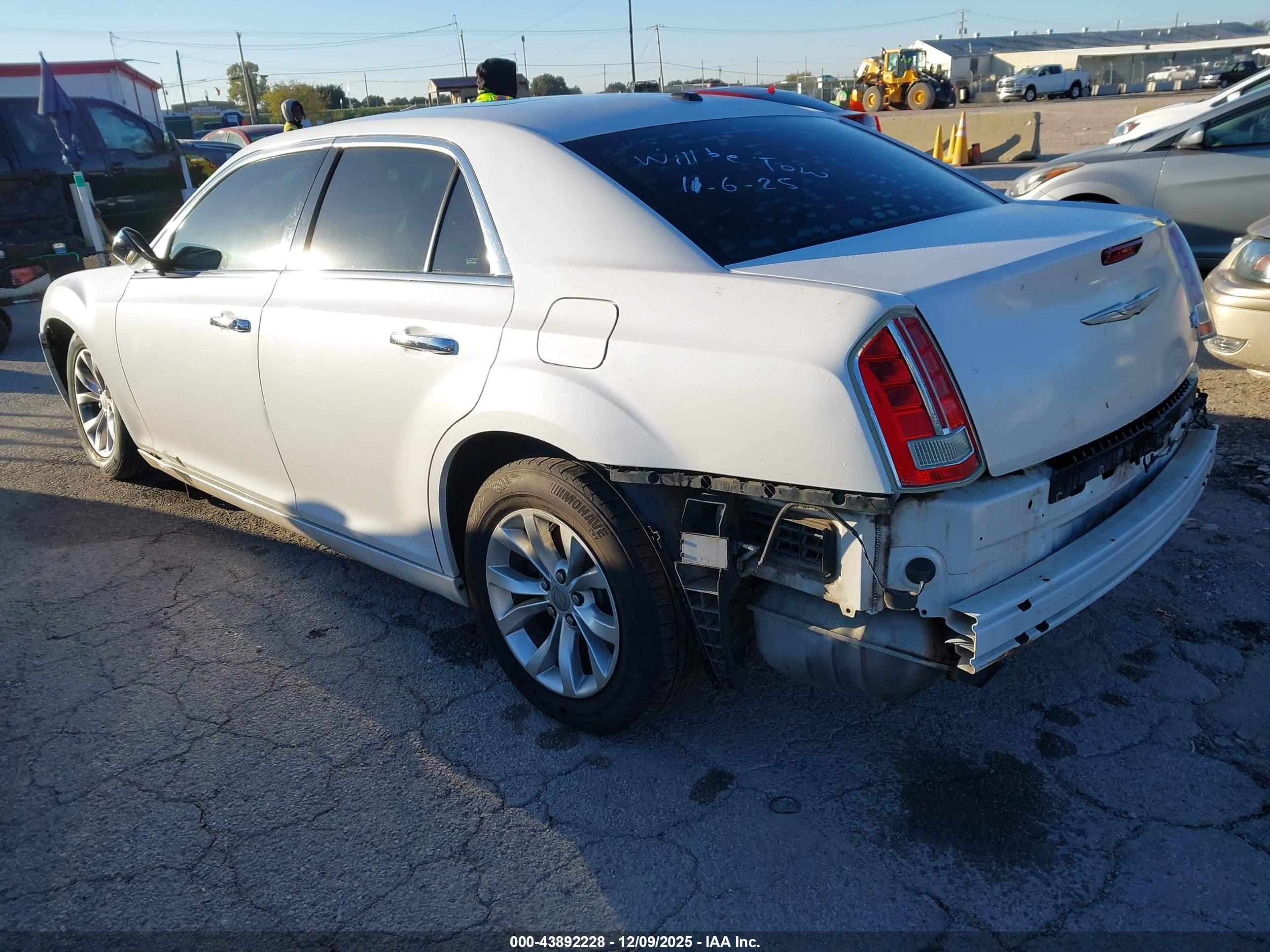 CHRYSLER 300C image 3