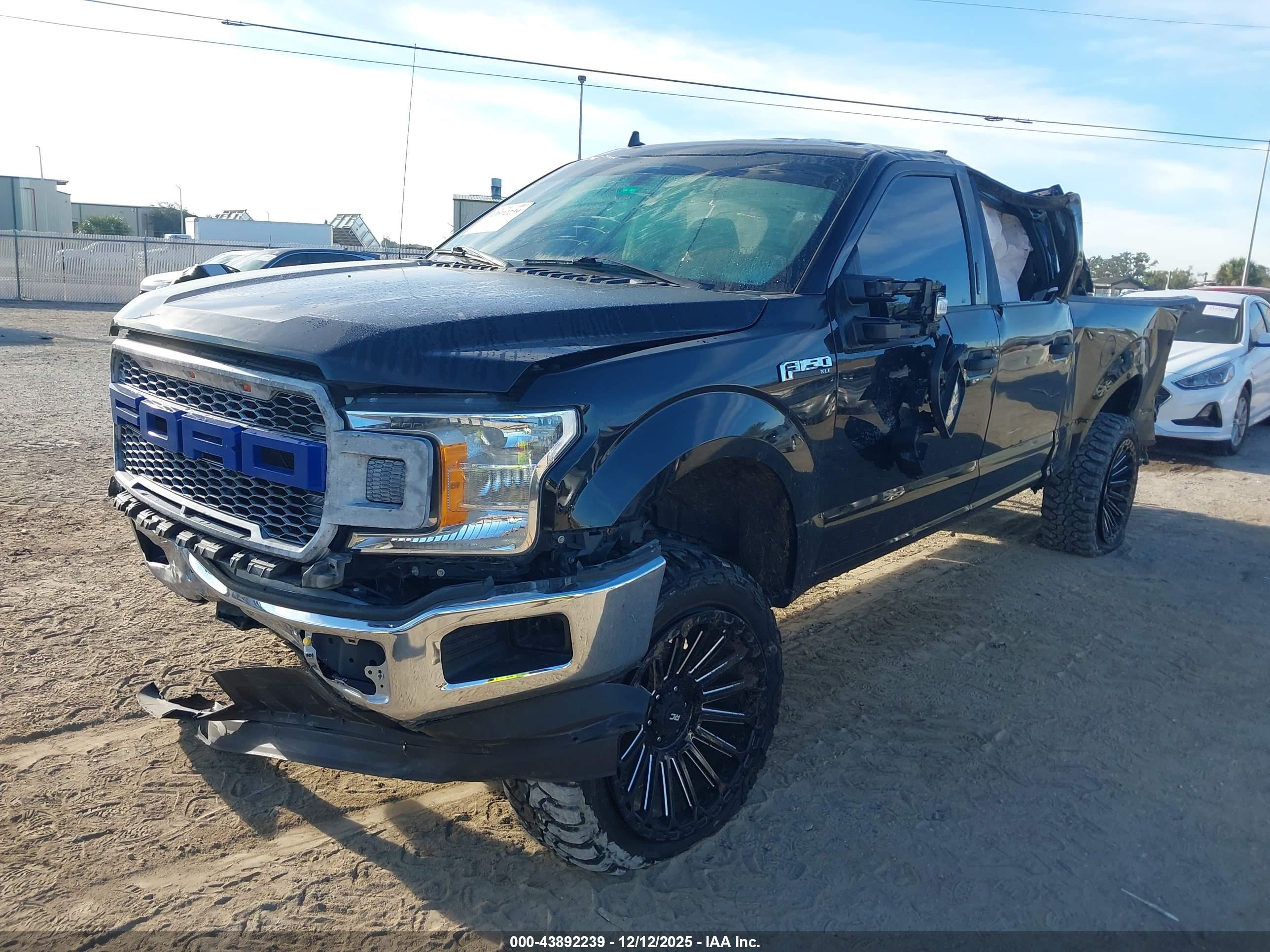 FORD F-150 image 2