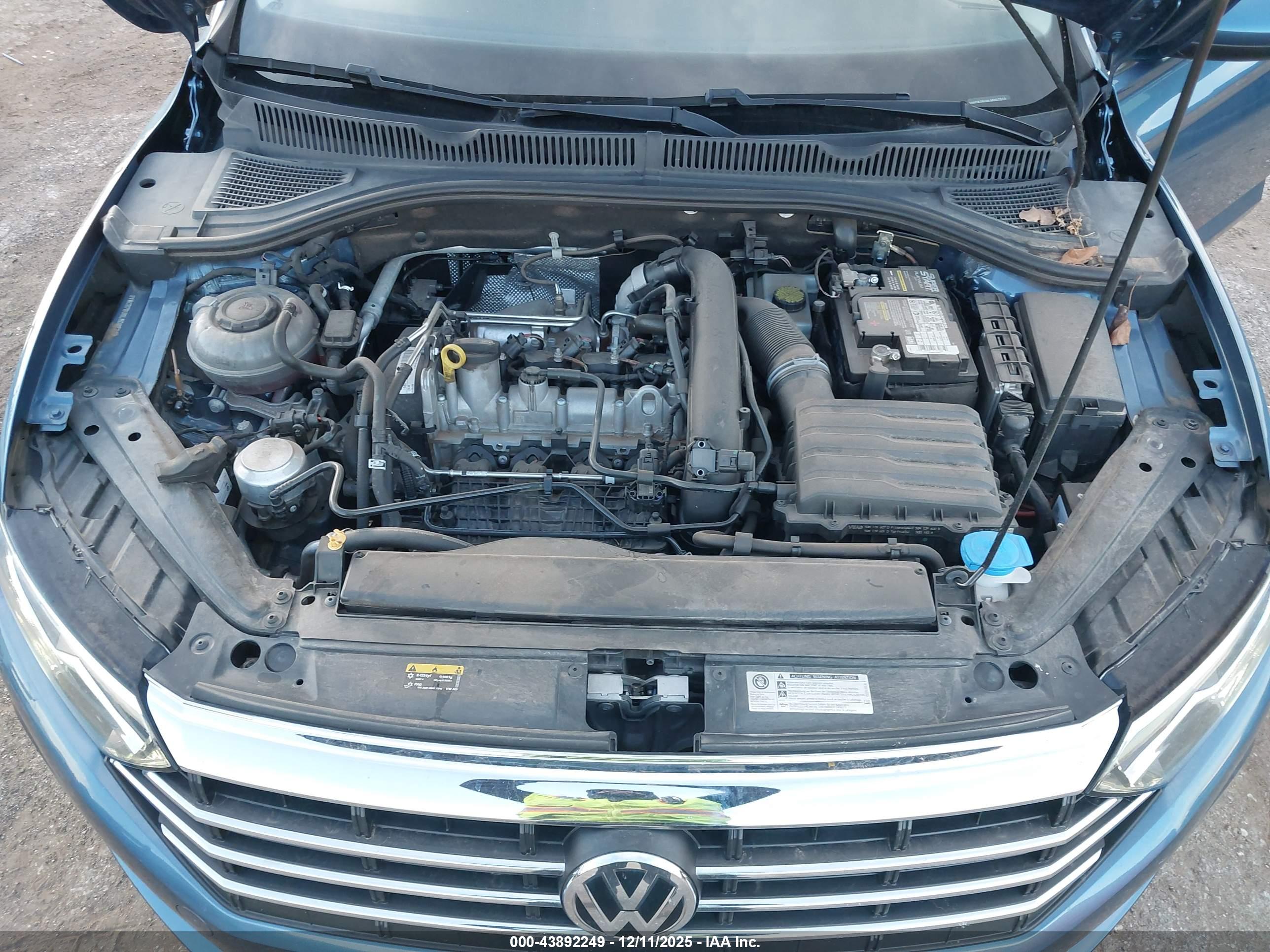VOLKSWAGEN JETTA image 10