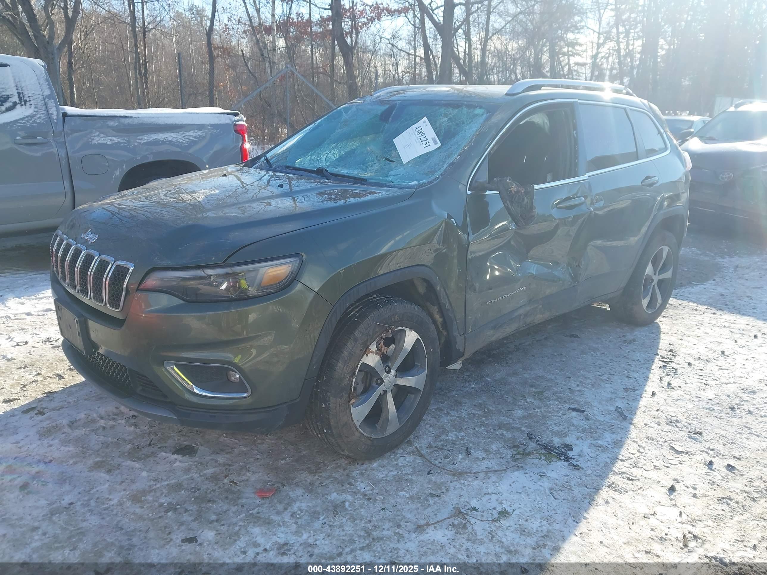 JEEP CHEROKEE image 2